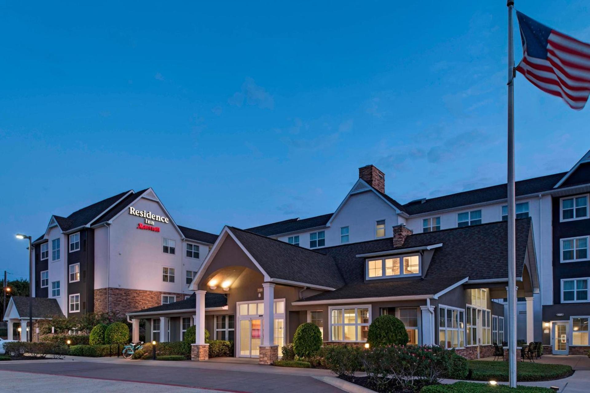 Residence Inn Bryan College Station photo 1