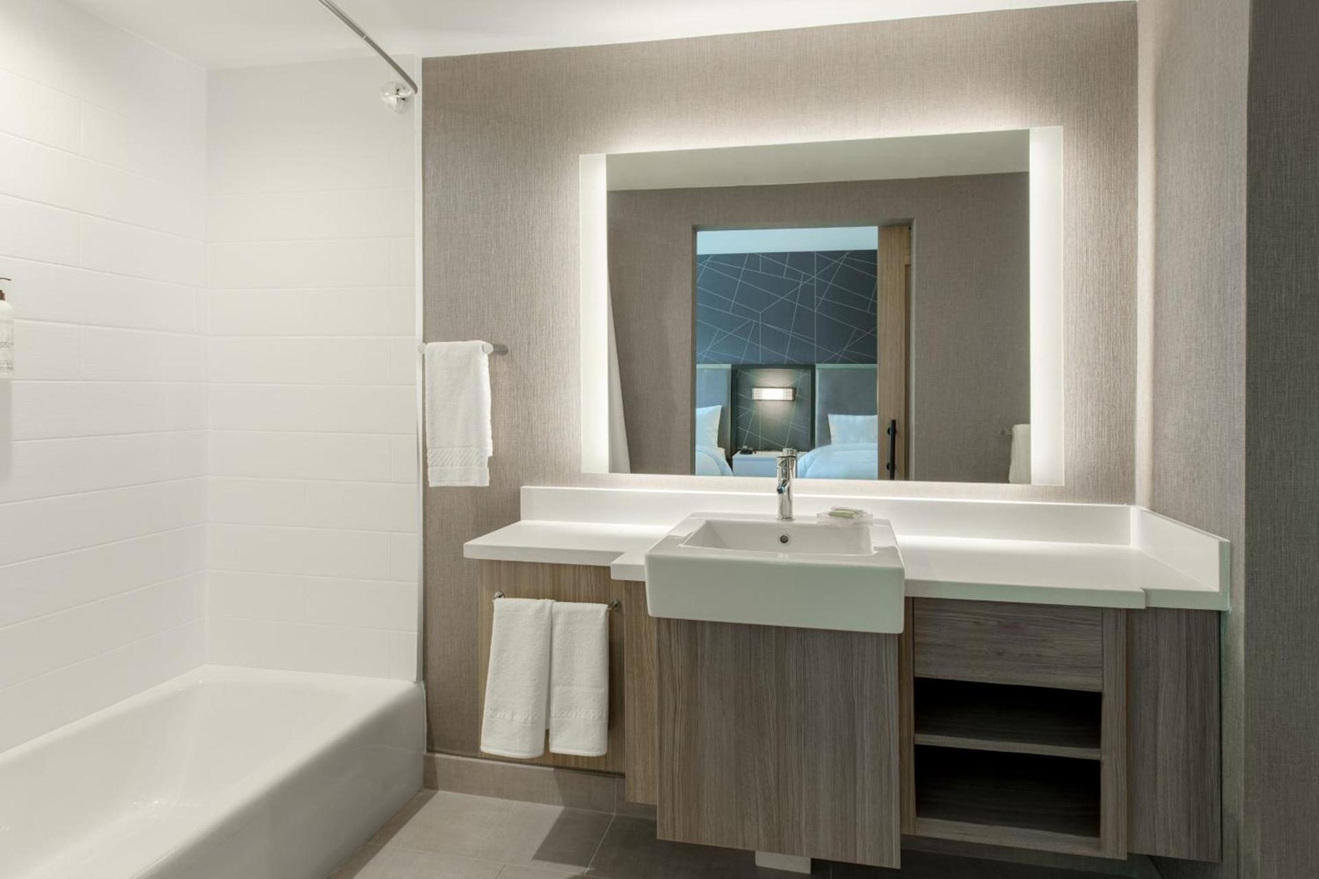 SpringHill Suites by Marriott Chester photo 14