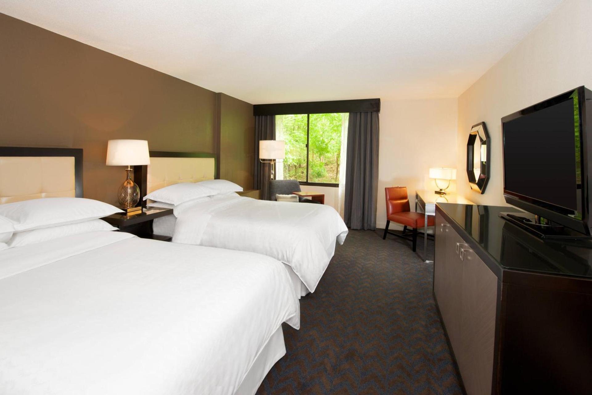 Sheraton Minneapolis West Hotel photo 21
