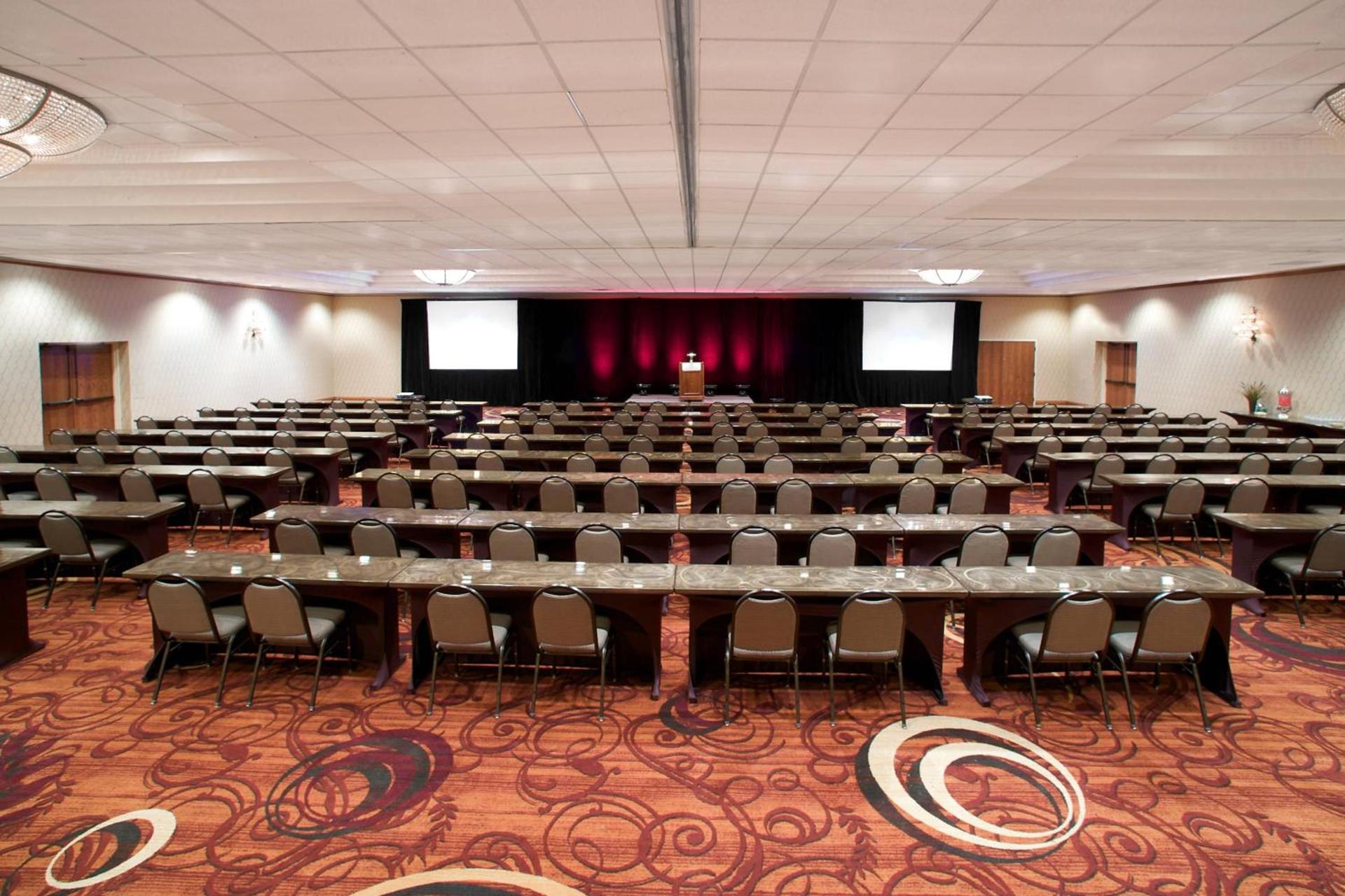 Sheraton Minneapolis West Hotel photo 66