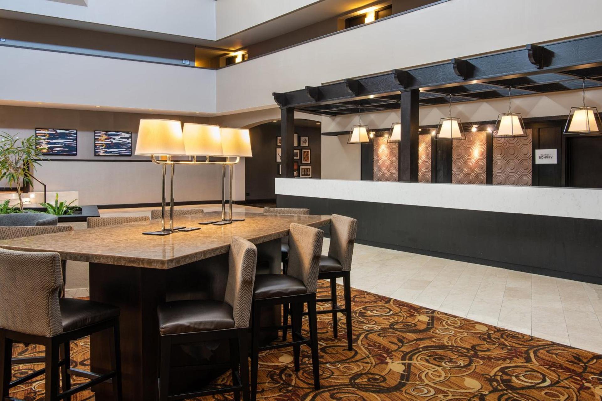 Sheraton Minneapolis West Hotel photo 3