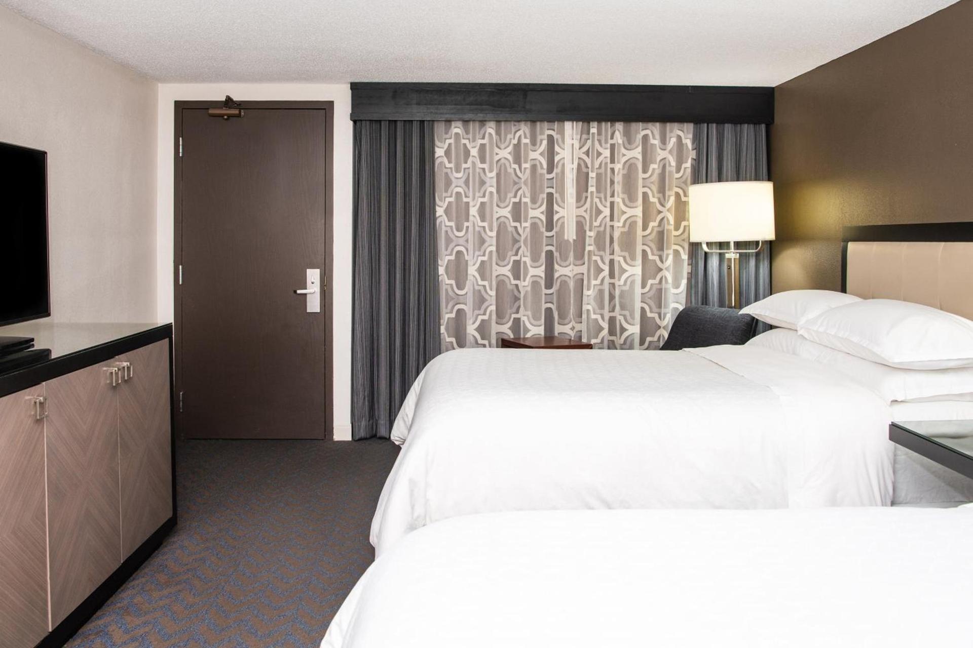Sheraton Minneapolis West Hotel photo 15