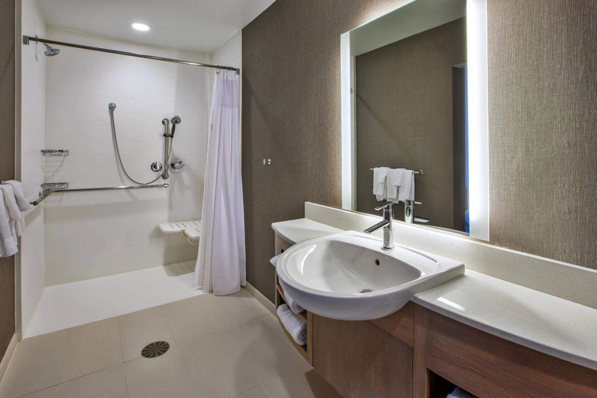 SpringHill Suites by Marriott Pittsburgh Butler/Centre City photo 12