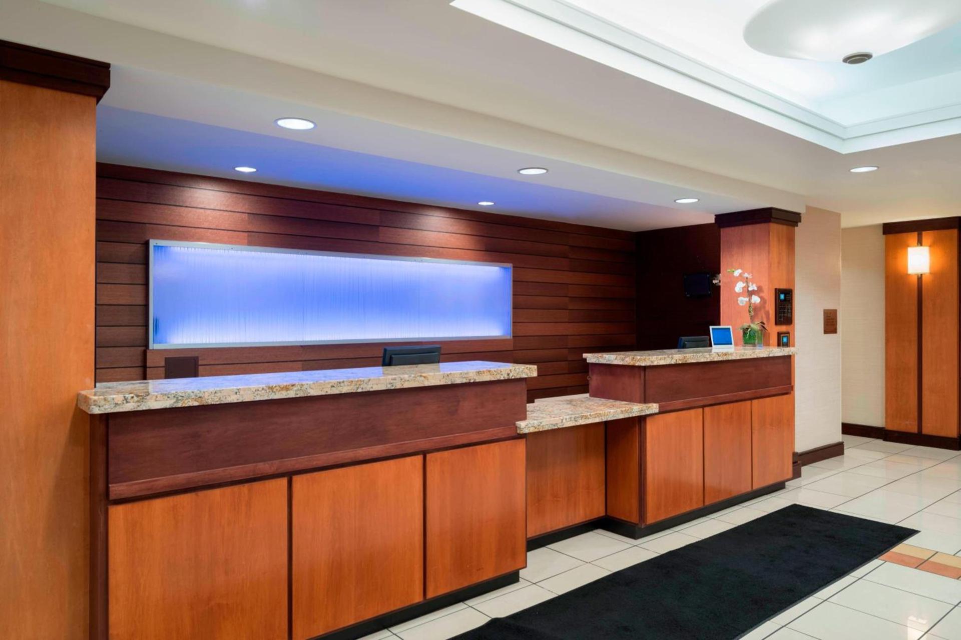 Fairfield Inn & Suites by Marriott State College photo 3