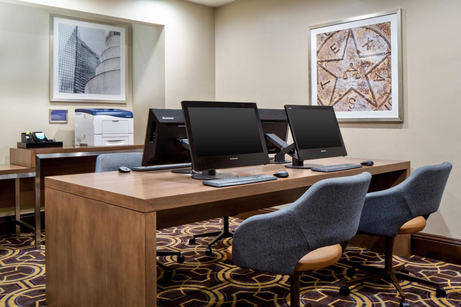 Sheraton DFW Airport Hotel photo 21