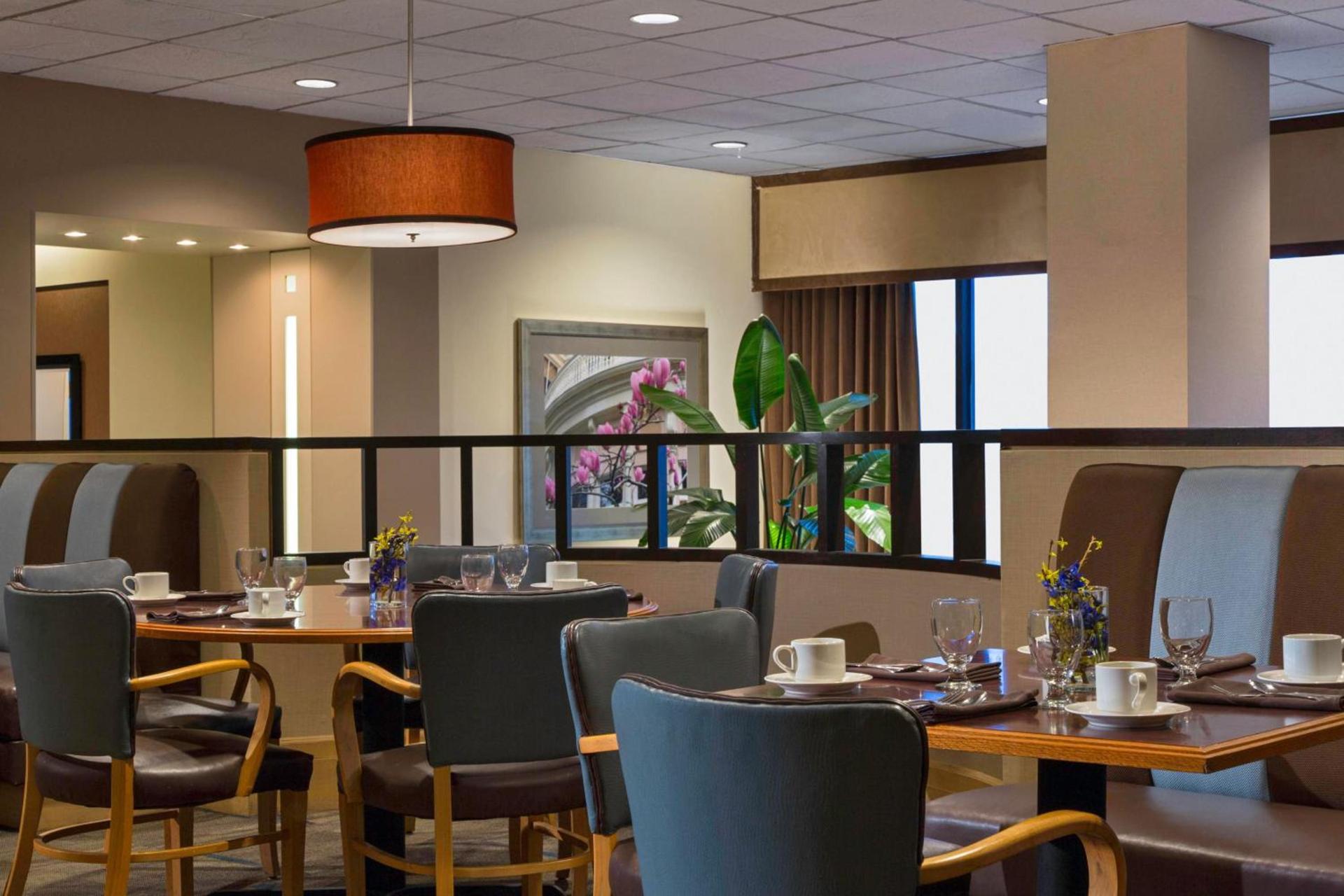 Sheraton Houston Brookhollow Hotel photo 19