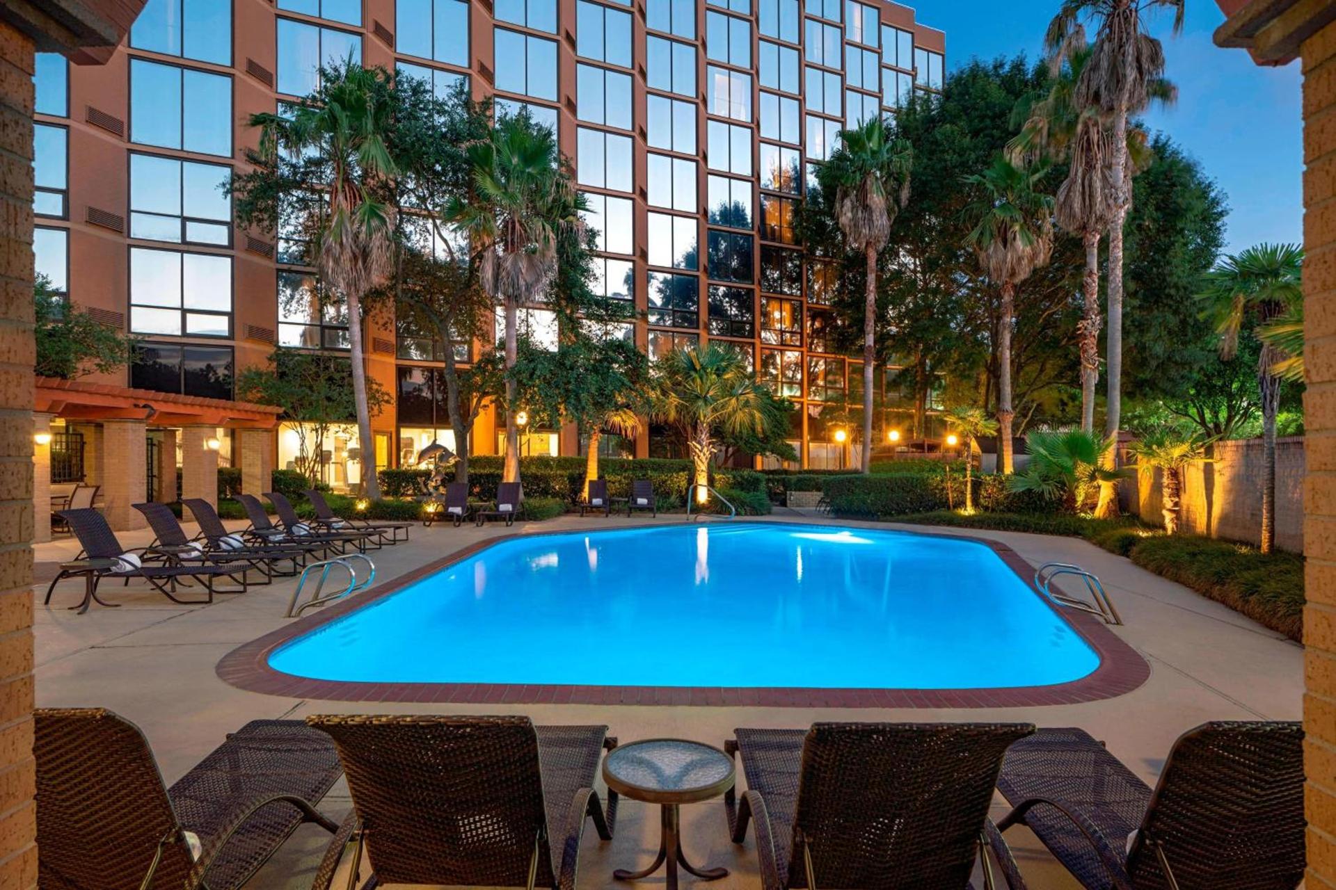 Sheraton Houston Brookhollow Hotel photo 21