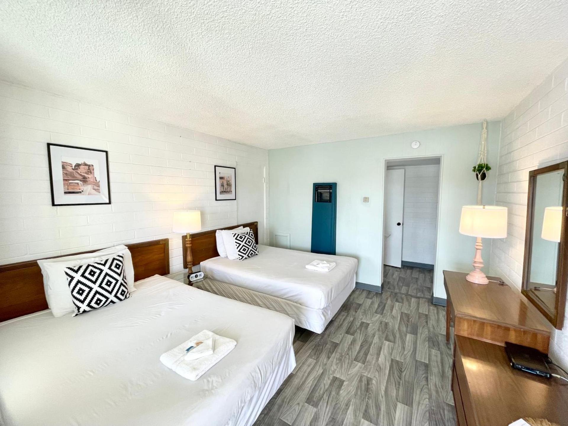 The Postcard Motel photo 52