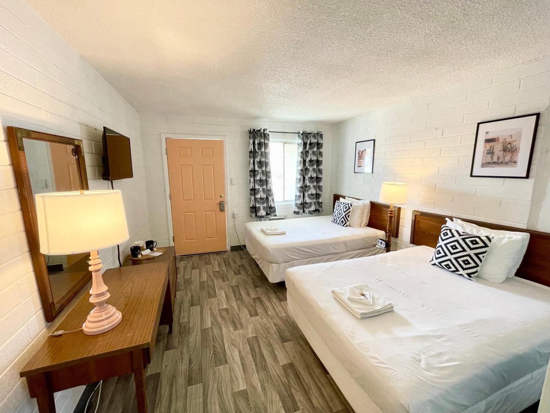The Postcard Motel photo 53