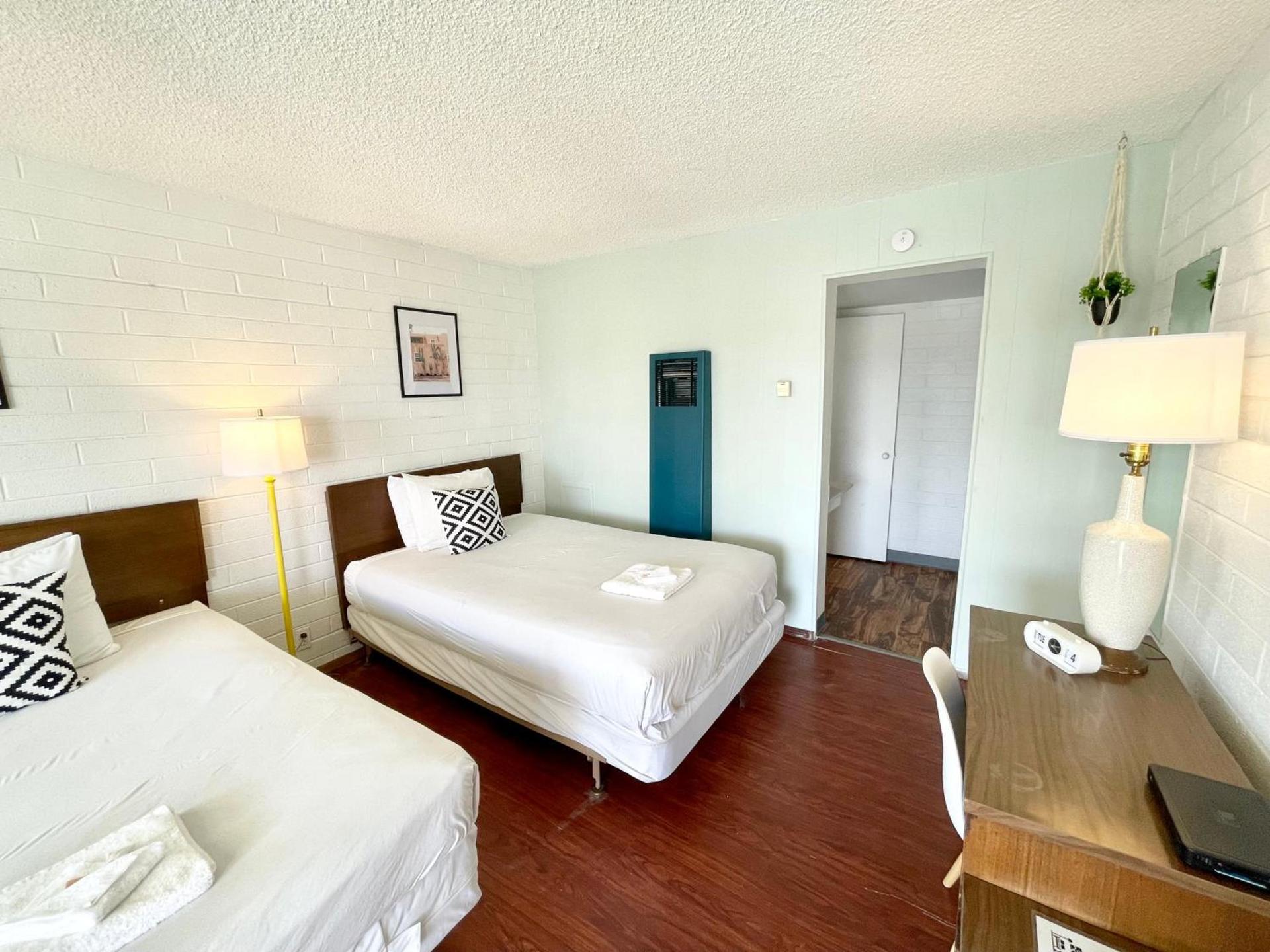 The Postcard Motel photo 51