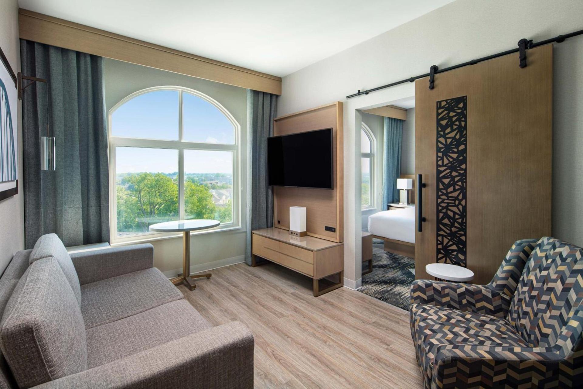 Sheraton Suites Columbus Worthington photo 7