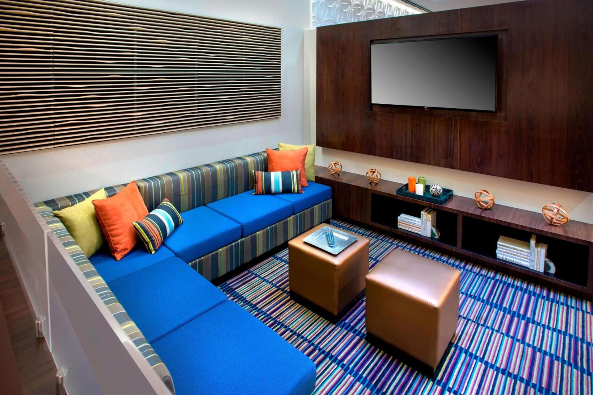 Courtyard by Marriott New York Manhattan/Chelsea photo 9