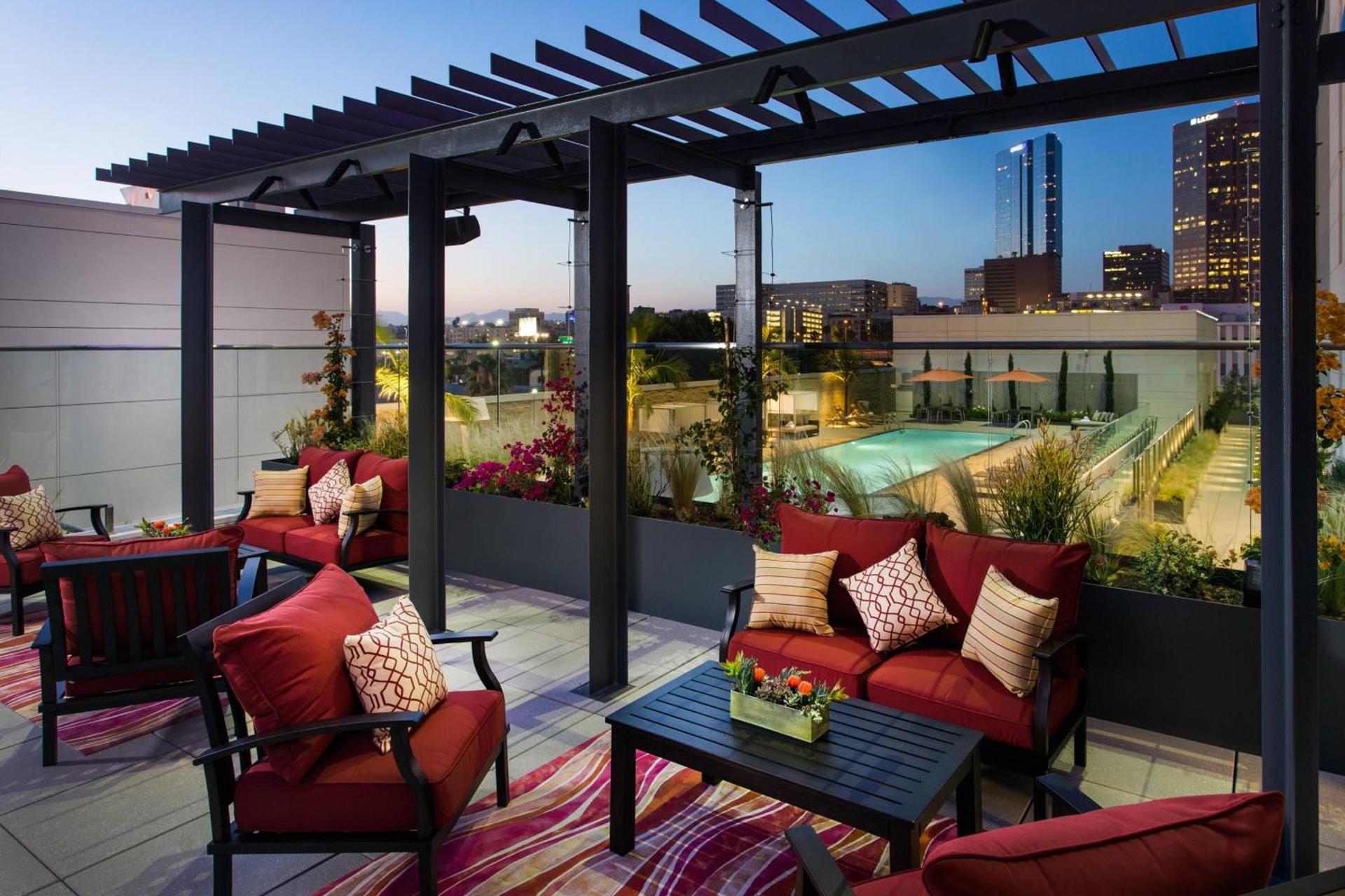 Residence Inn by Marriott Los Angeles L.A. LIVE photo 9