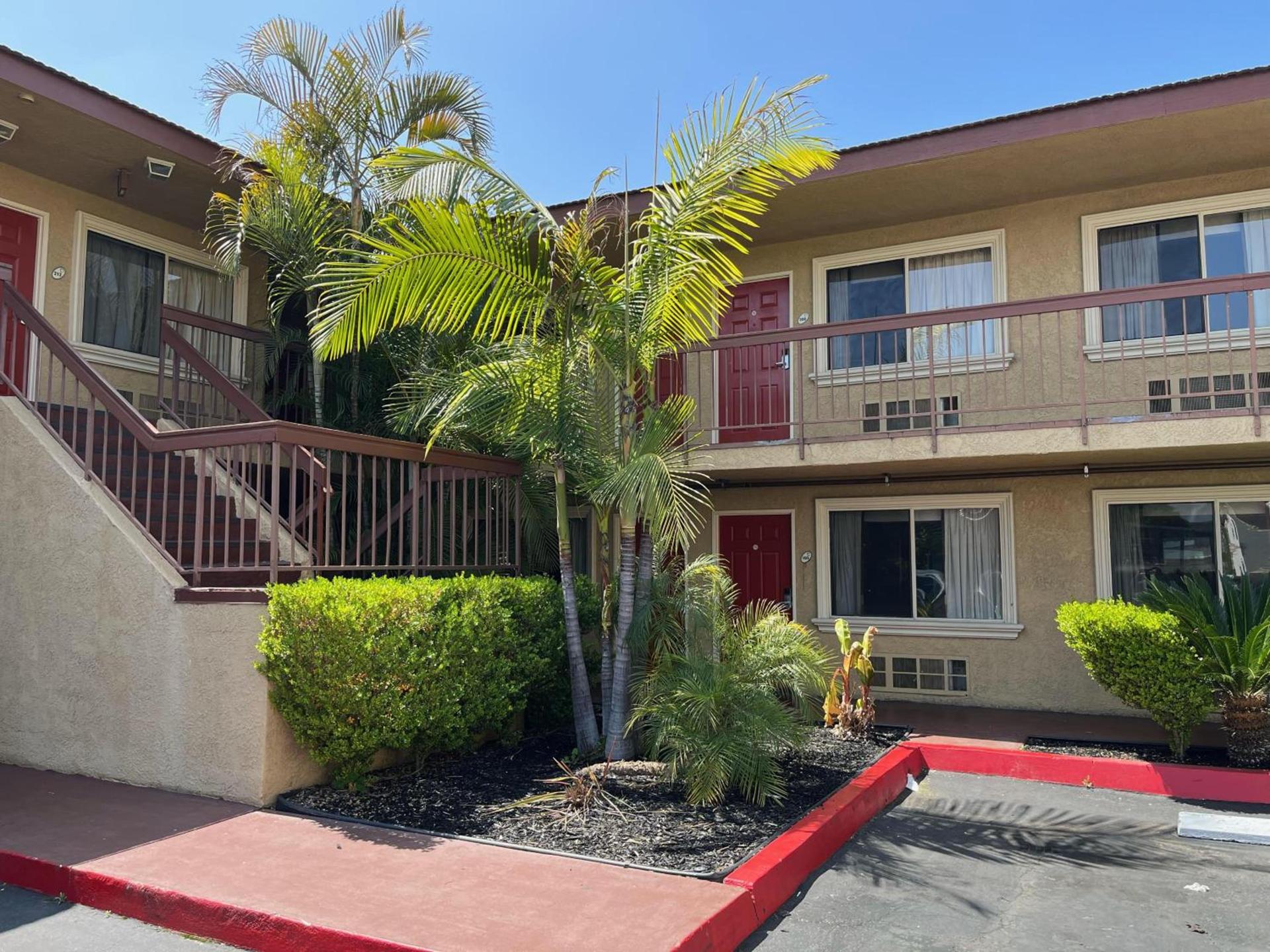 Rivera Inn & Suites Motel photo 3