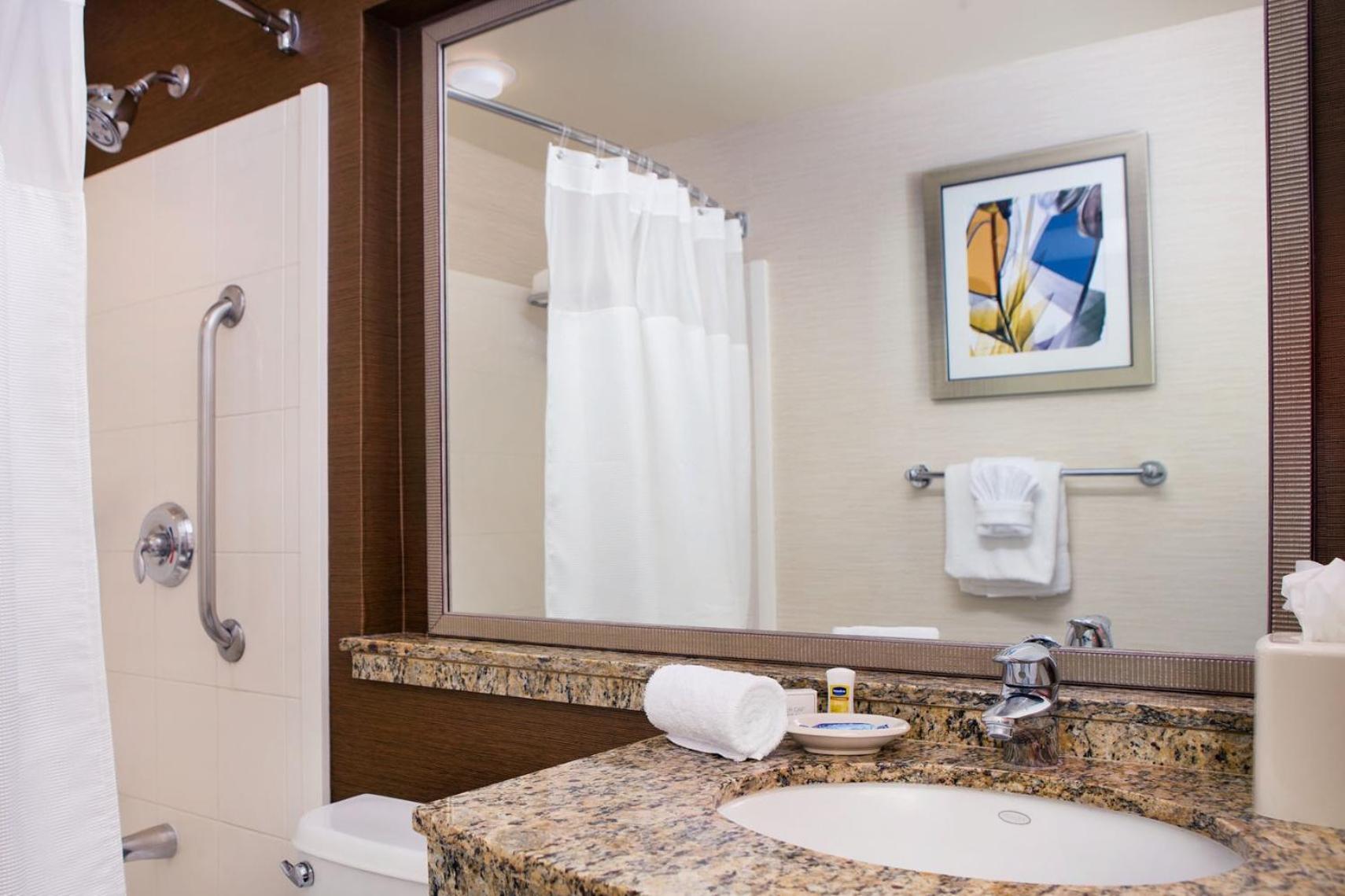 Fairfield Inn Sacramento Cal Expo photo 3
