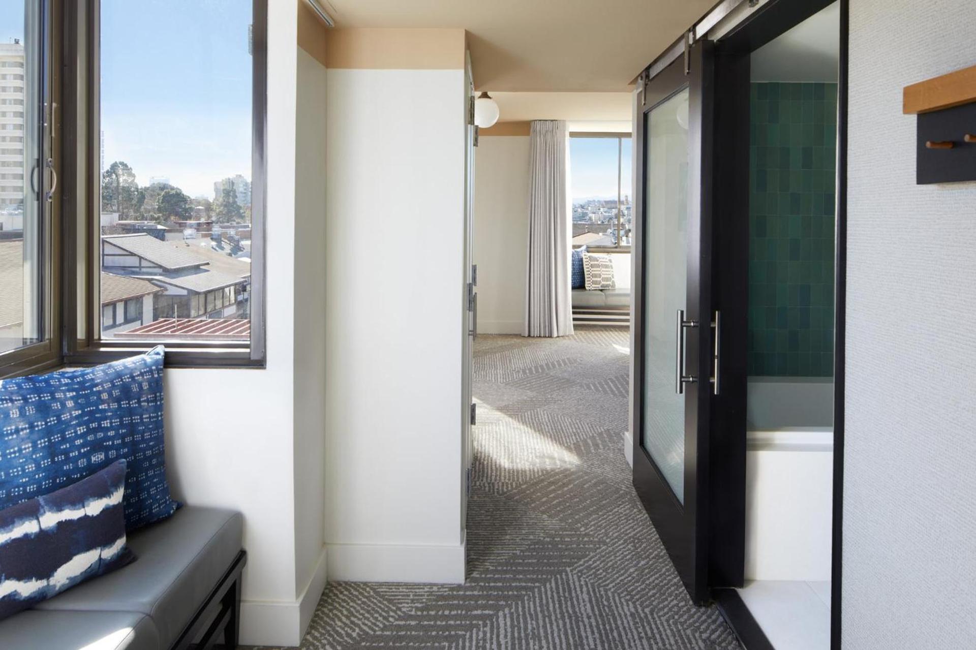 Kimpton Hotel Enso by IHG photo 35