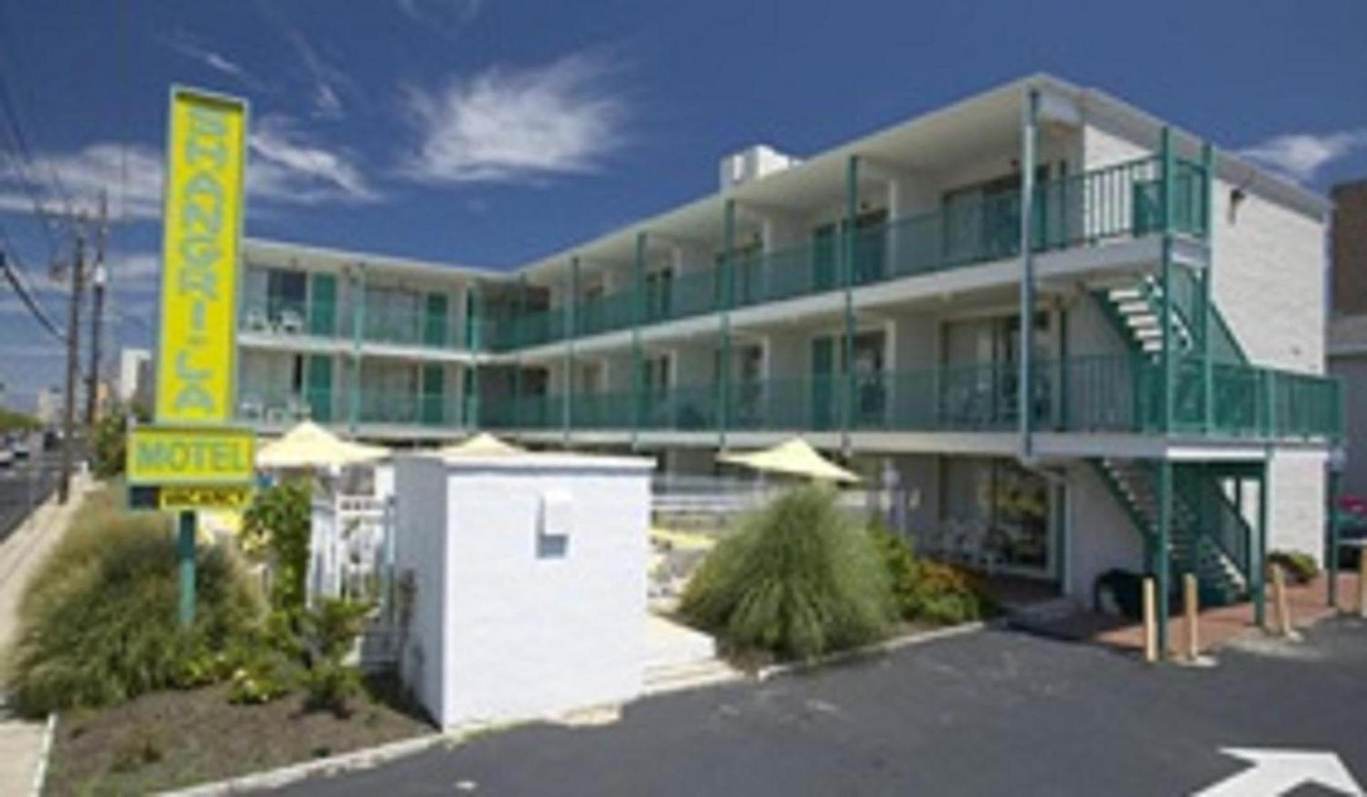 Shangri-La Motel photo 1