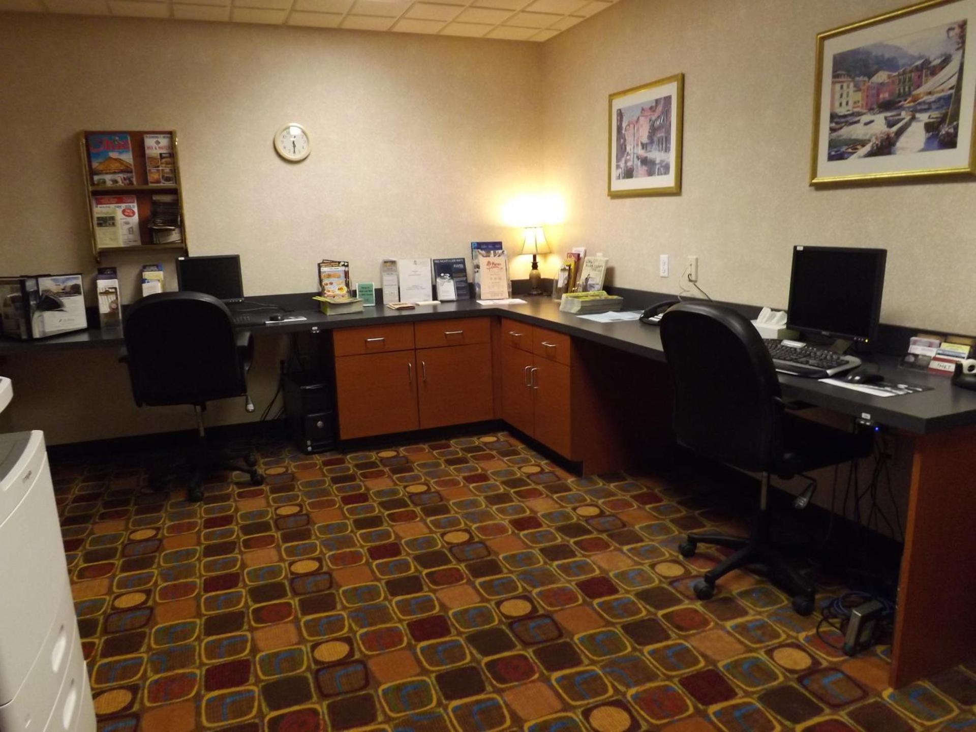 Wingate by Wyndham Lima photo 44