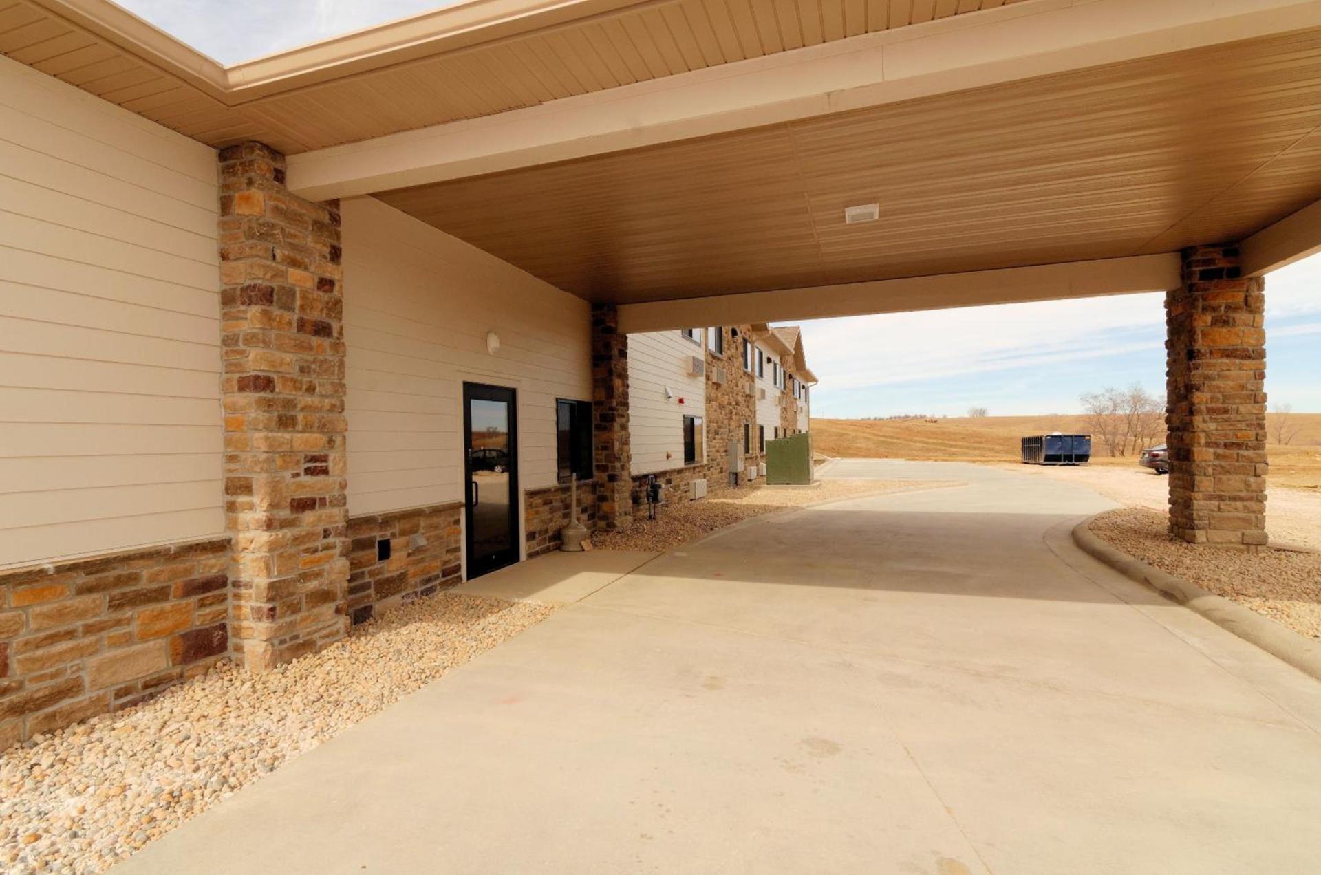 Cobblestone Inn & Suites - Denison | Oak Ridge photo 20