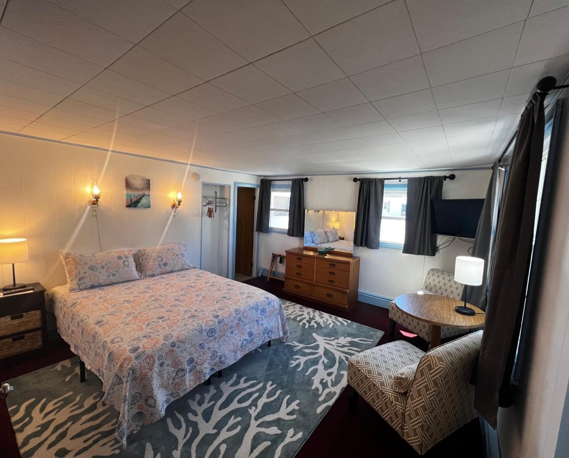 Claddagh Motel & Suites photo 75