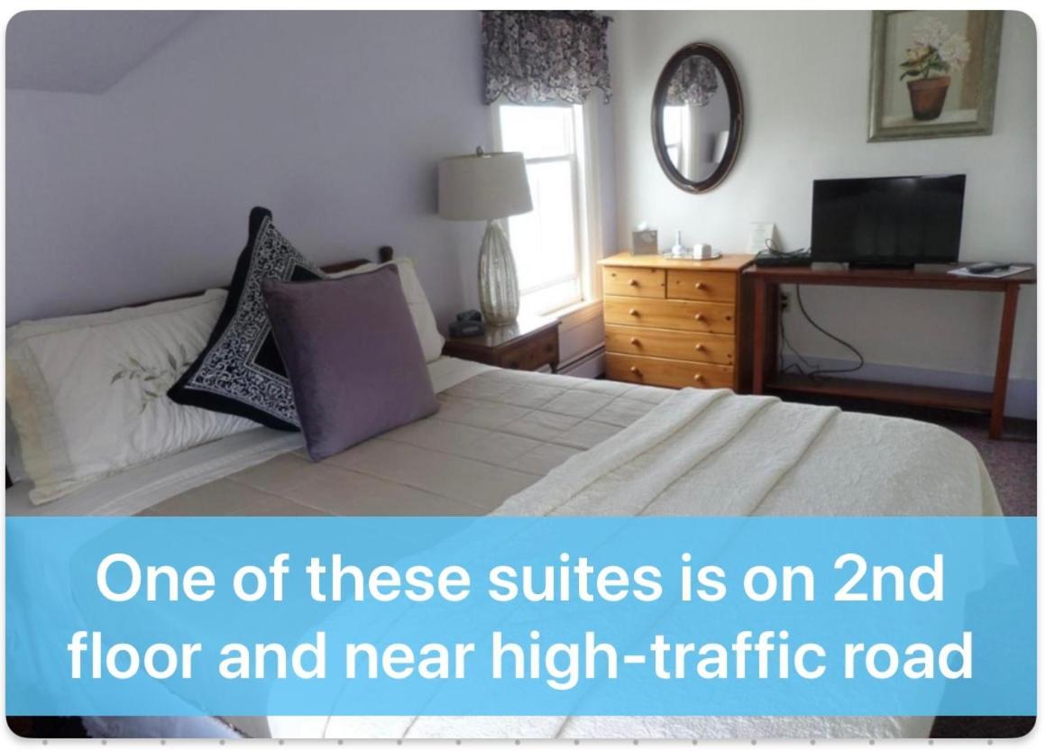 Claddagh Motel & Suites photo 83