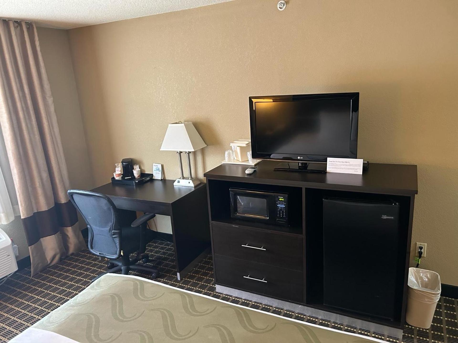Quality Inn & Suites Bradford photo 6