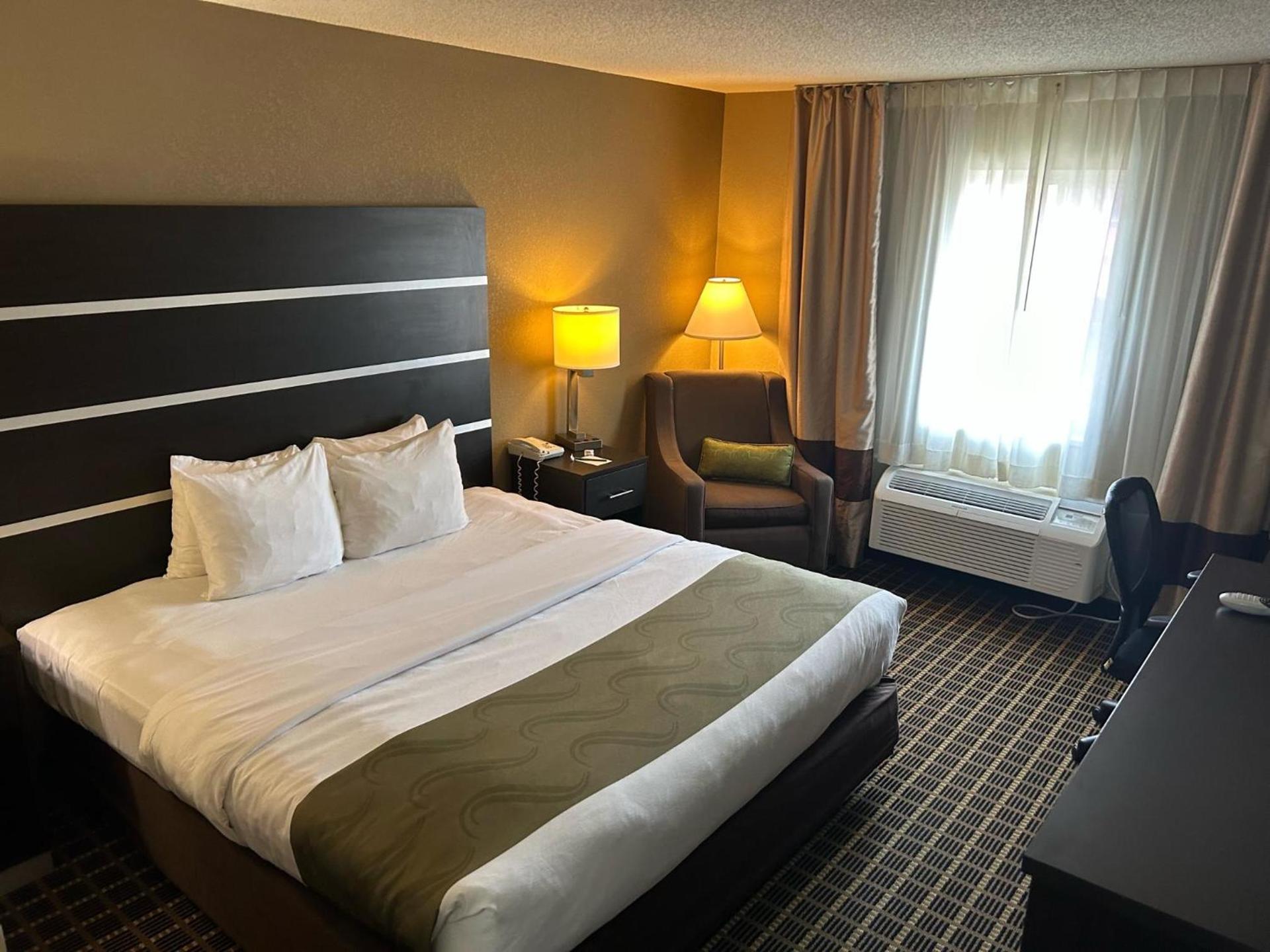 Quality Inn & Suites Bradford photo 11