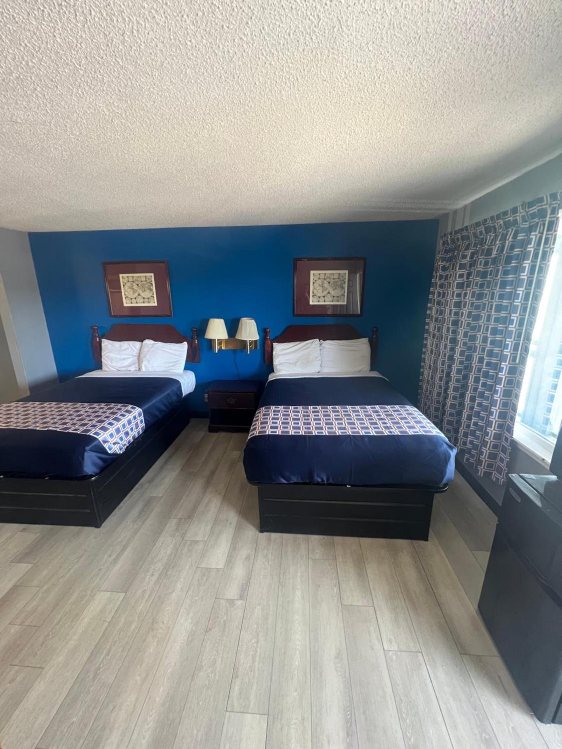 Executive Inn and Suites - Jackson photo 14