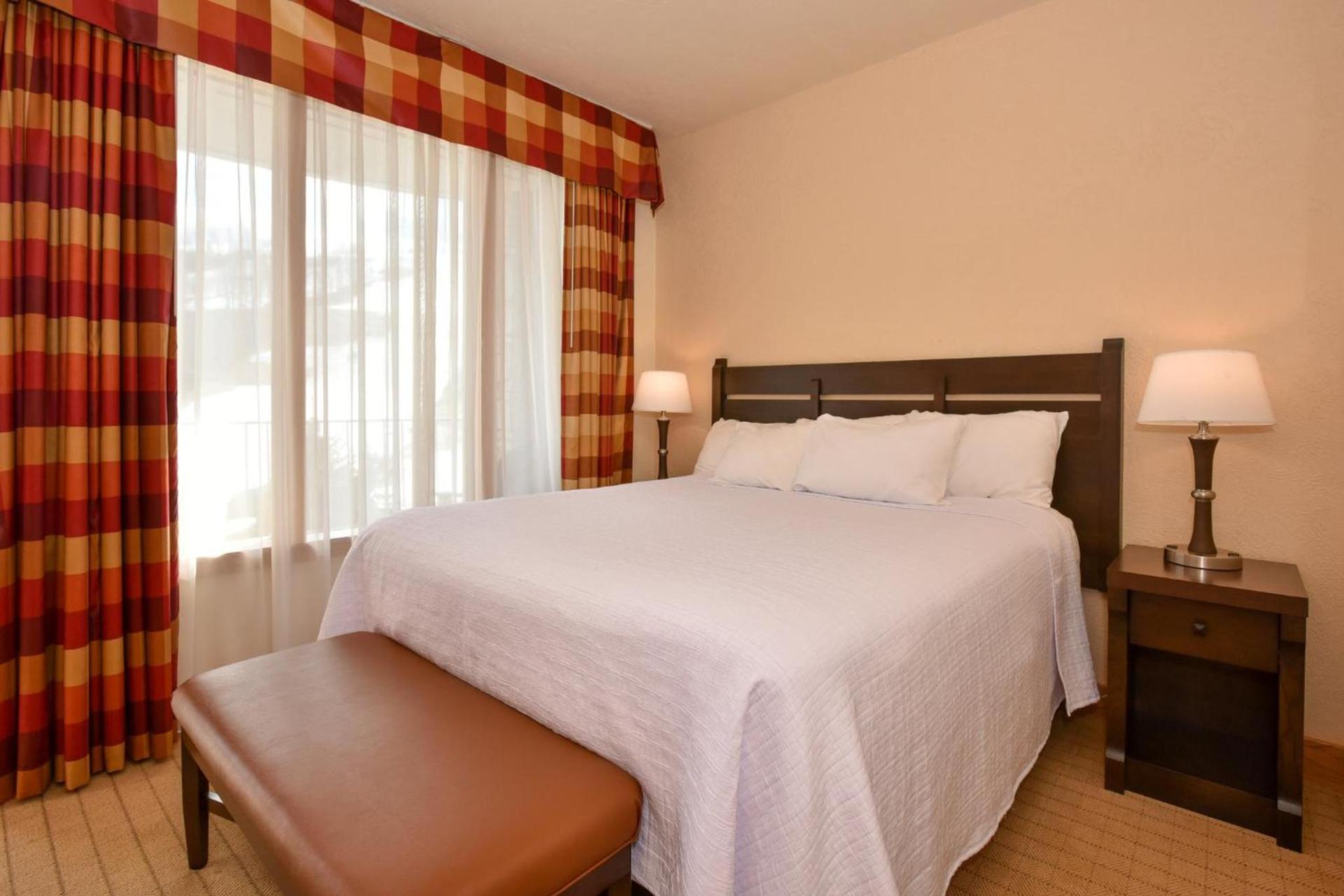 Slopeside Hotel, A Vail Resorts Property photo 52