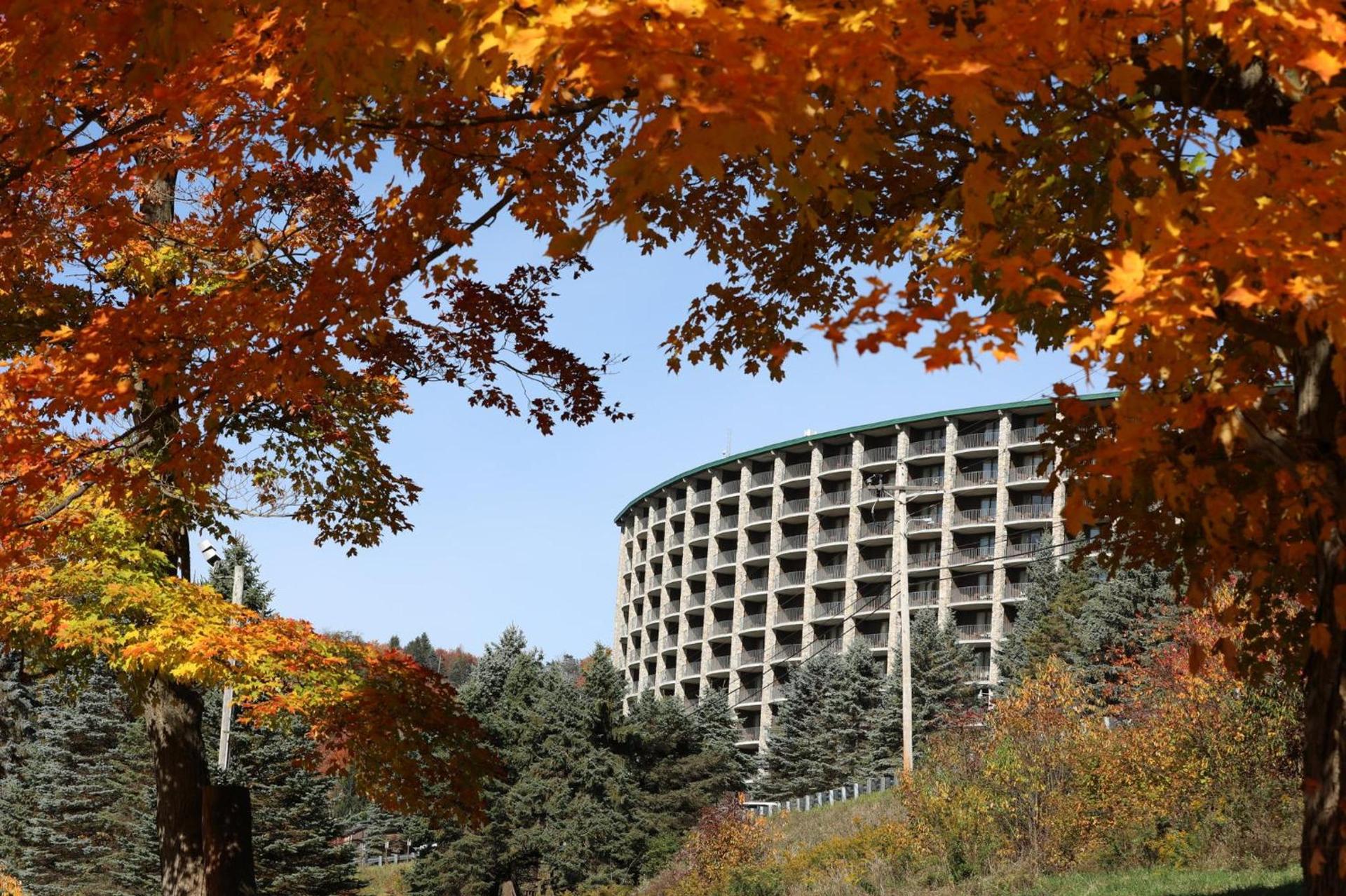 Slopeside Hotel, A Vail Resorts Property photo 9