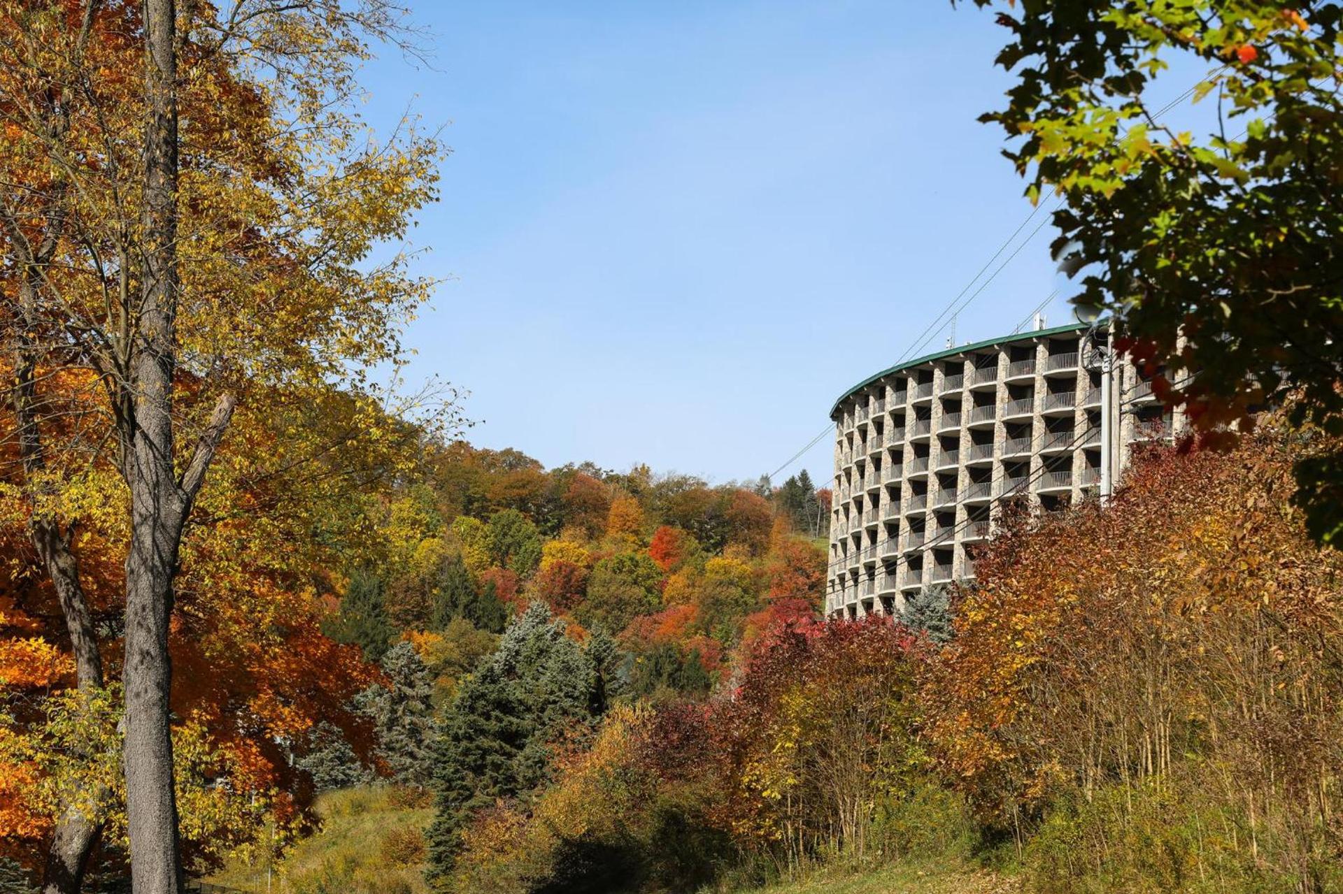 Slopeside Hotel, A Vail Resorts Property photo 12