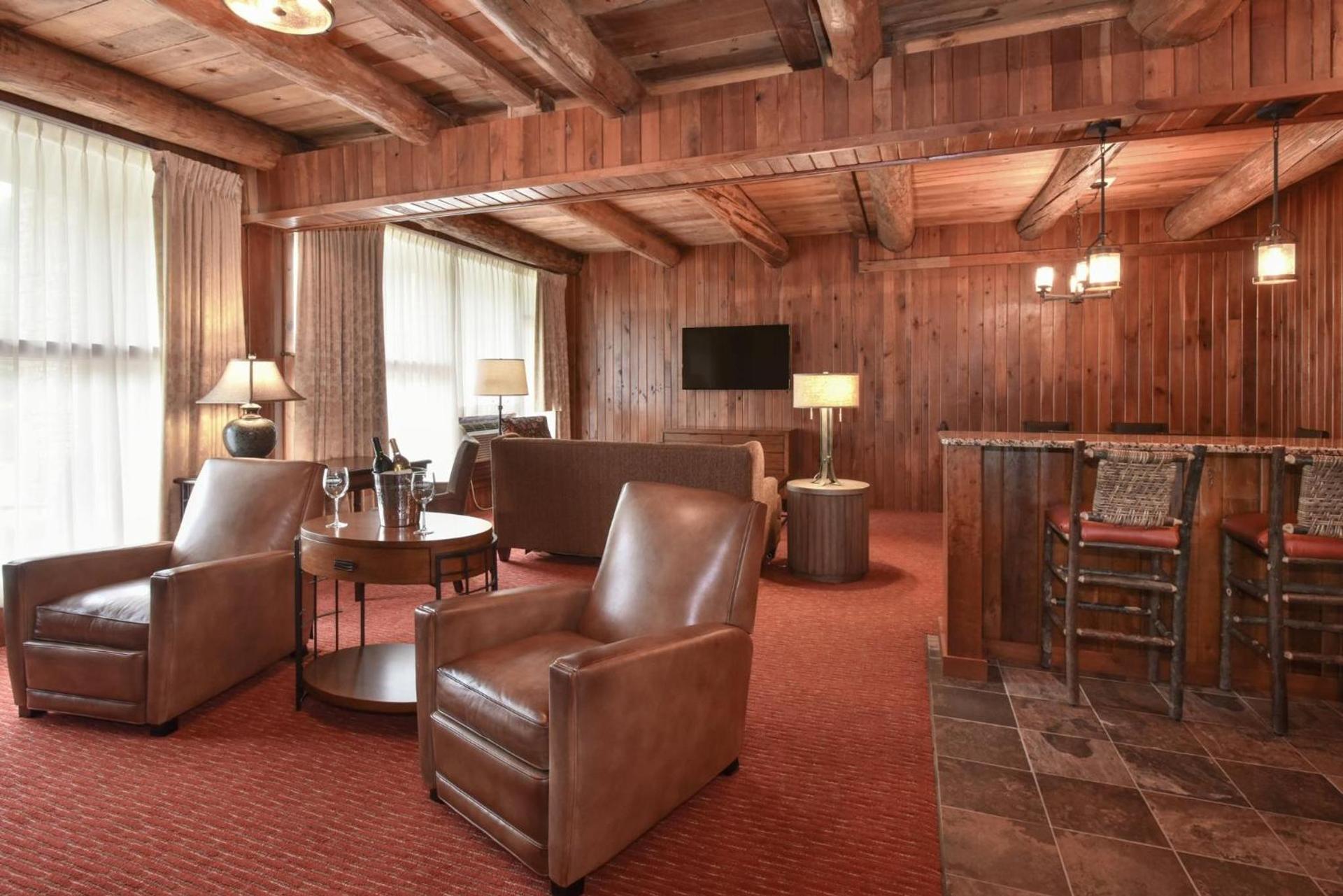 Slopeside Hotel, A Vail Resorts Property photo 25