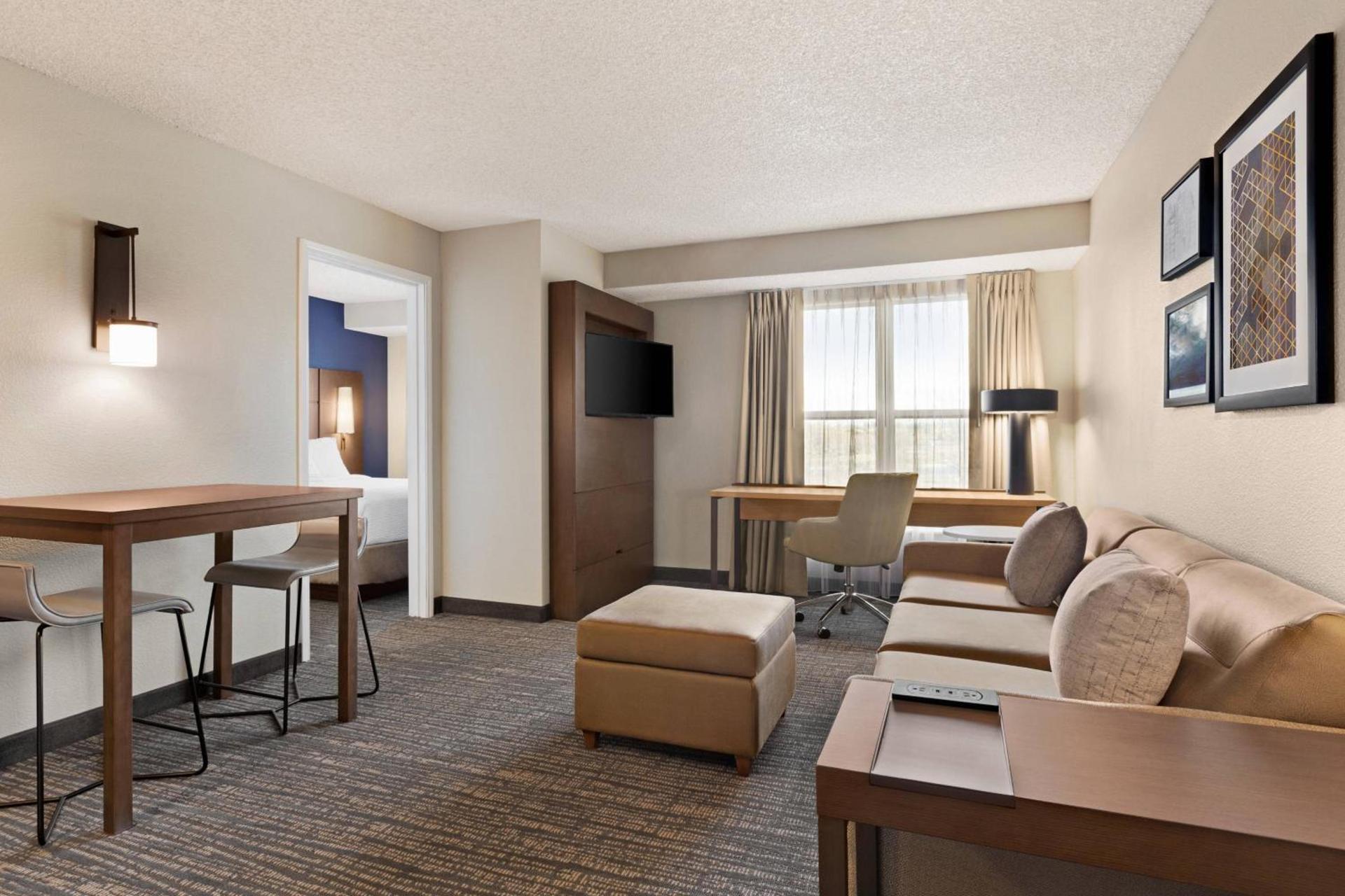 Residence Inn by Marriott Roseville photo 9