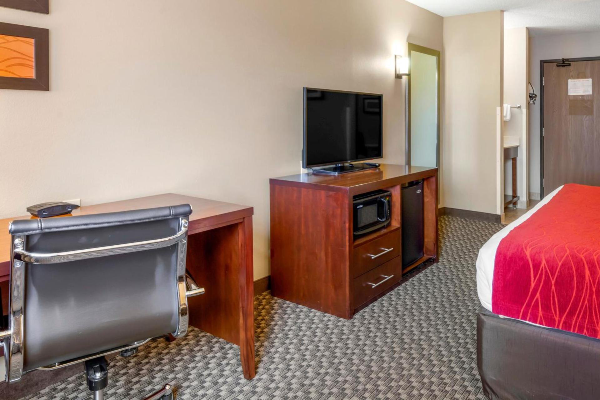 Comfort Inn Colville photo 71
