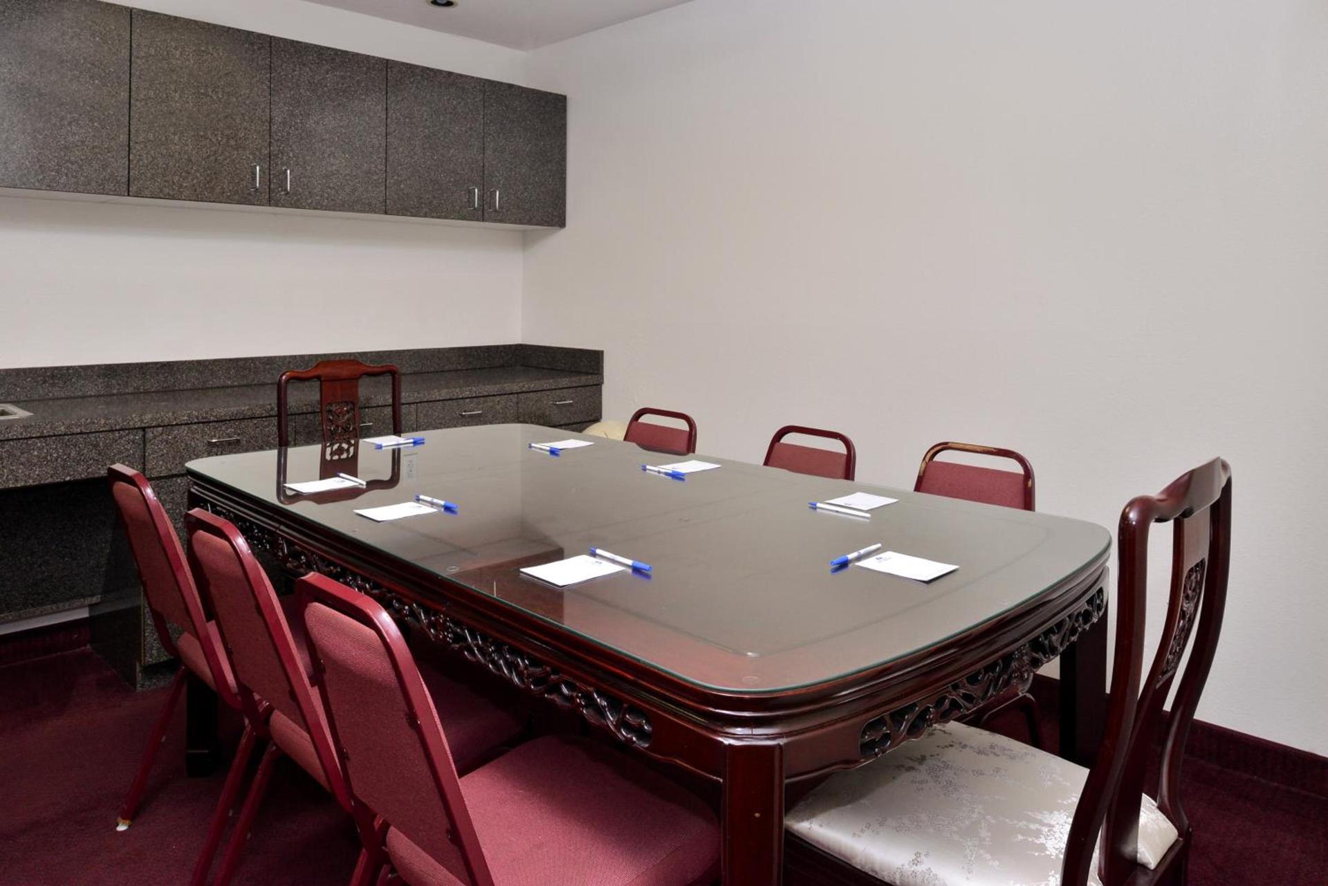 Americas Best Value Inn Somerville Texas photo 15