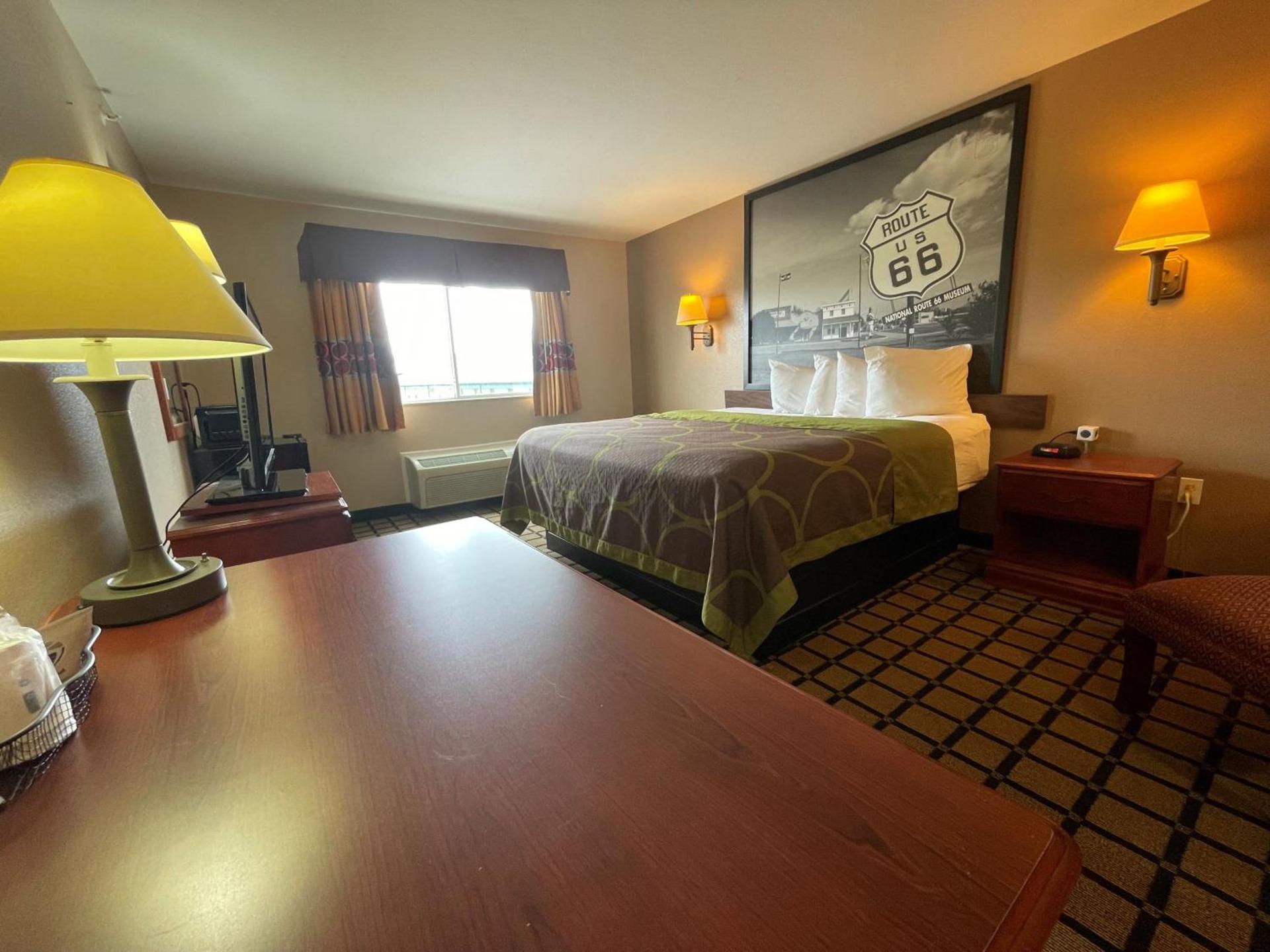 Super 8 by Wyndham Rolla photo 38