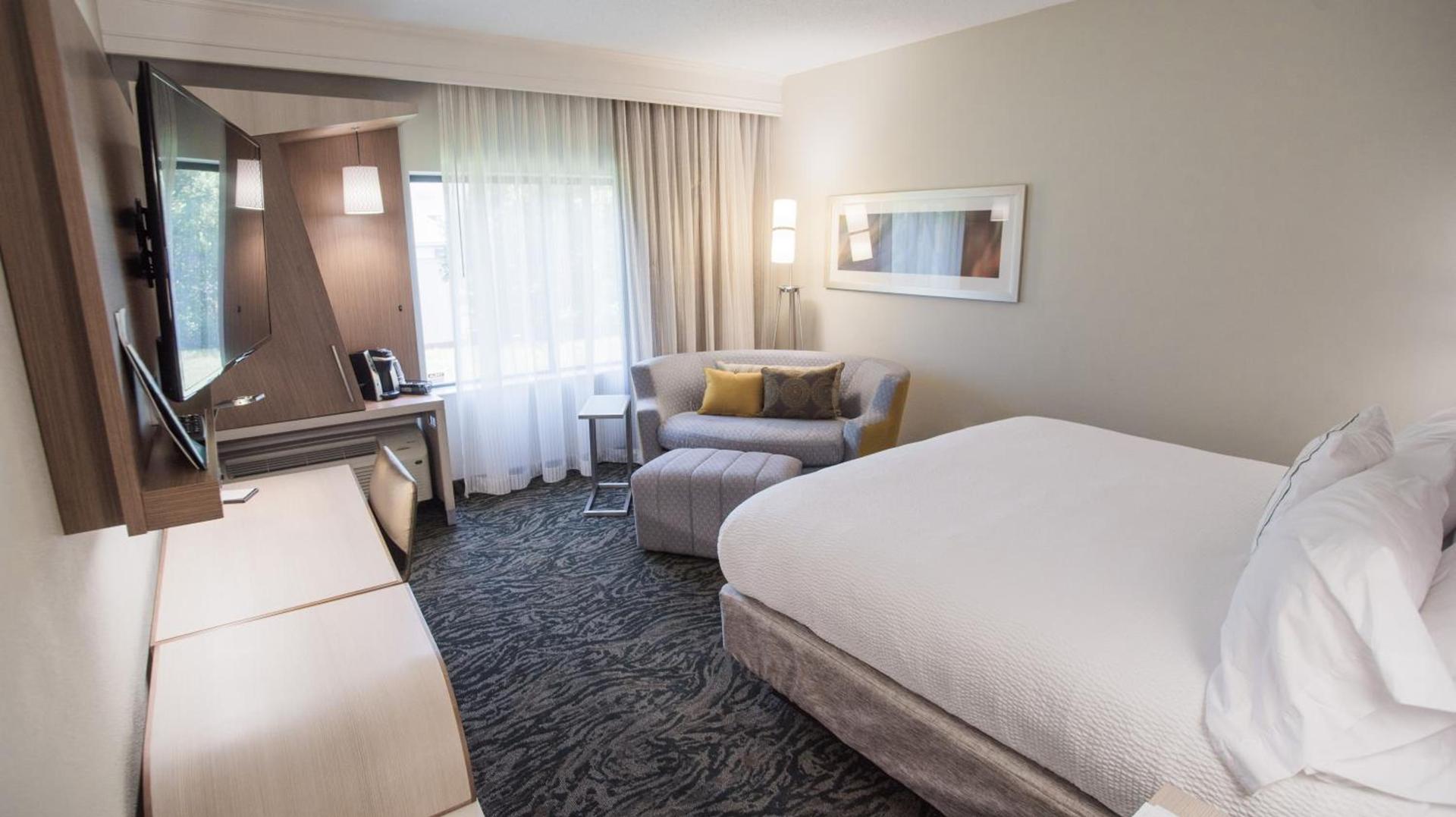Courtyard by Marriott Hickory photo 6