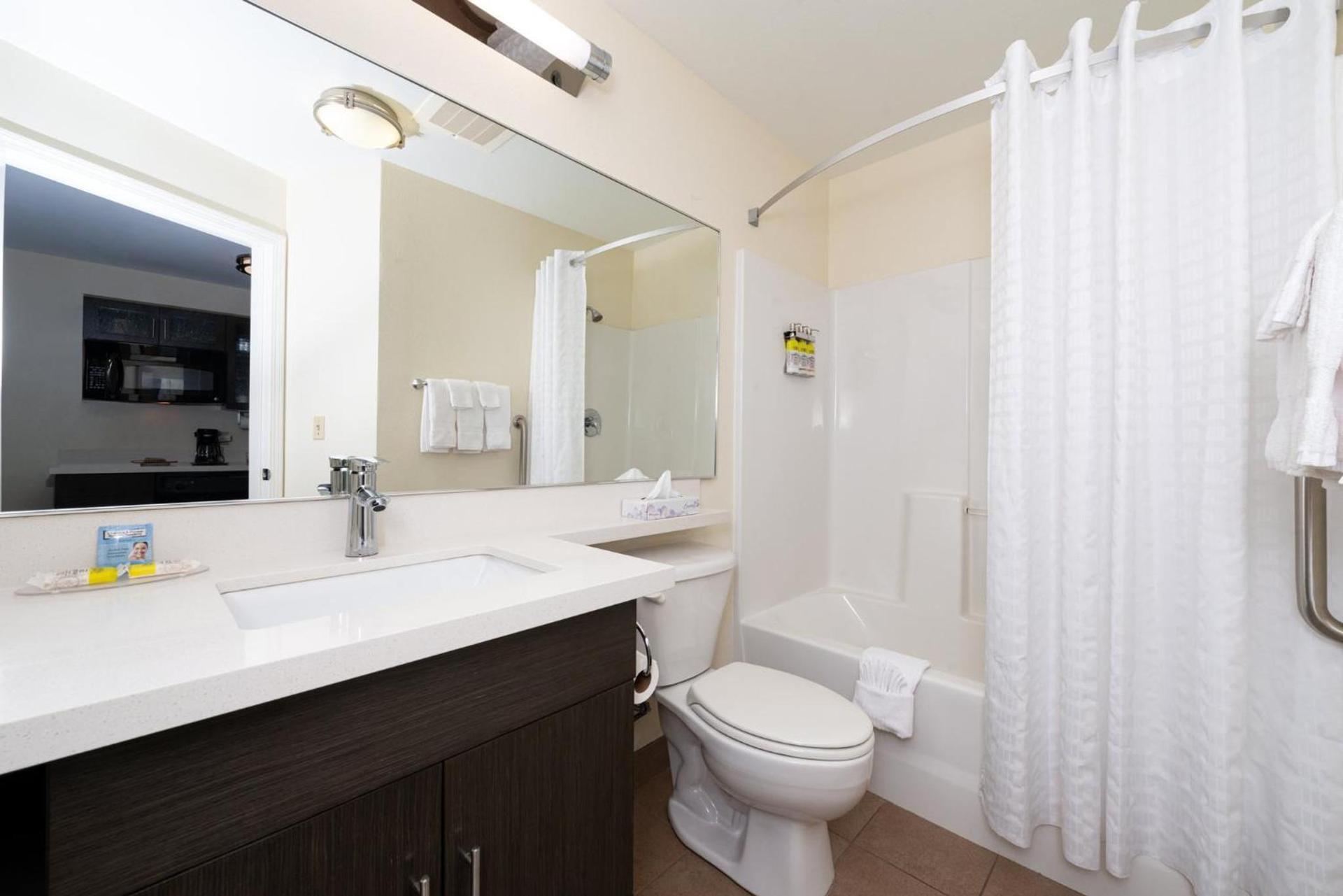 Candlewood Suites Olathe by IHG photo 33