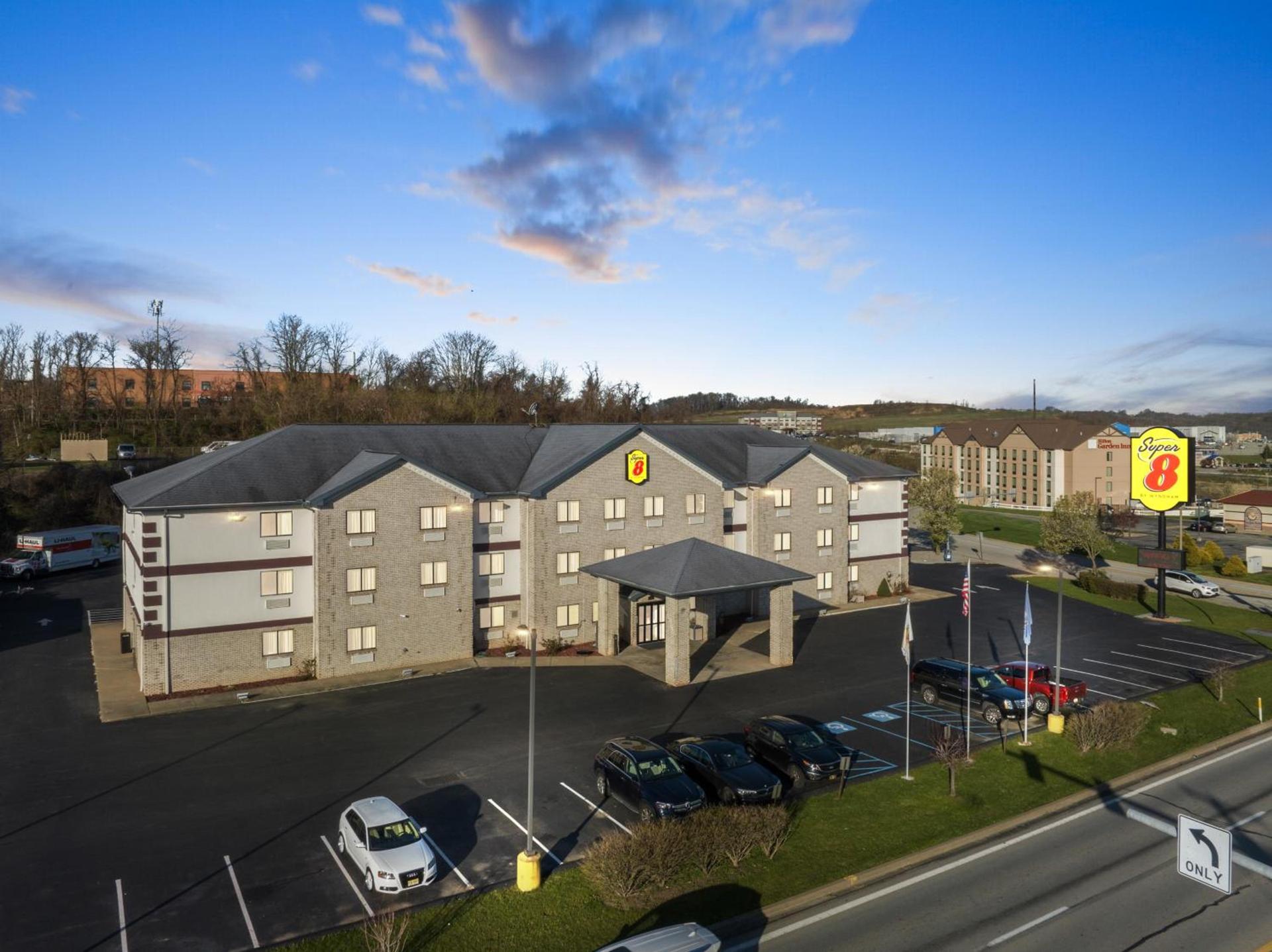 Super 8 by Wyndham Uniontown PA — hotel in Uniontown