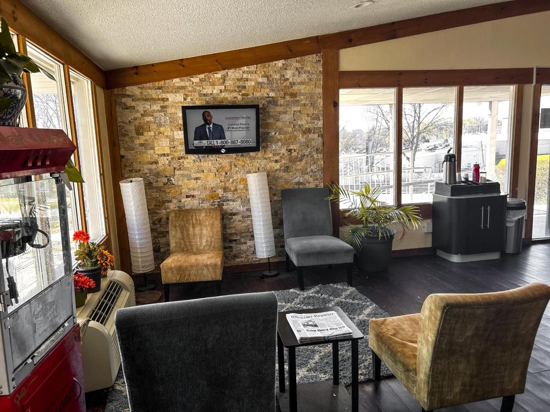 Rodeway Inn Washington PA photo 16
