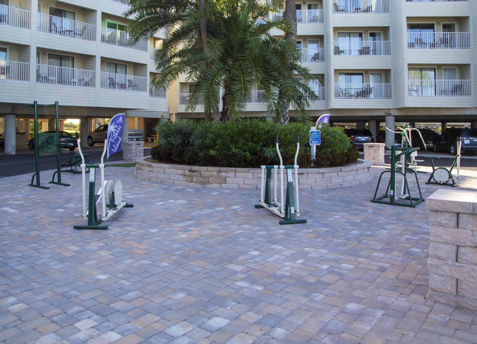 Sailport Waterfront Suites photo 16
