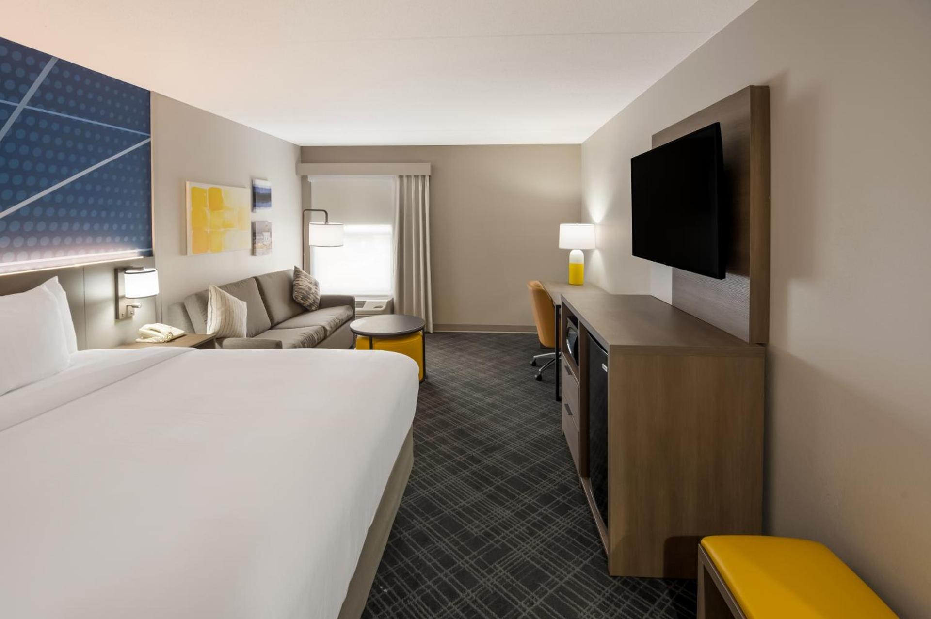 Comfort Inn & Suites Fishers - Indianapolis photo 62