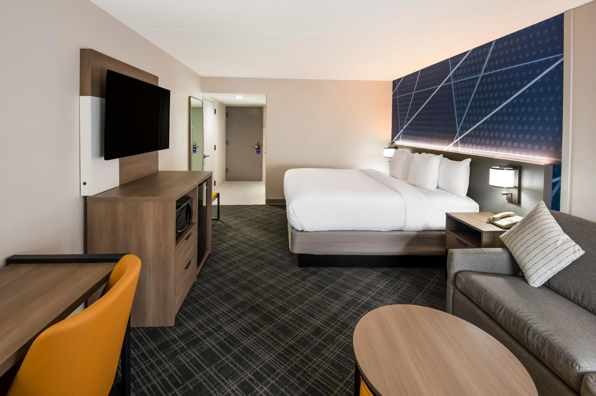 Comfort Inn & Suites Fishers - Indianapolis photo 49