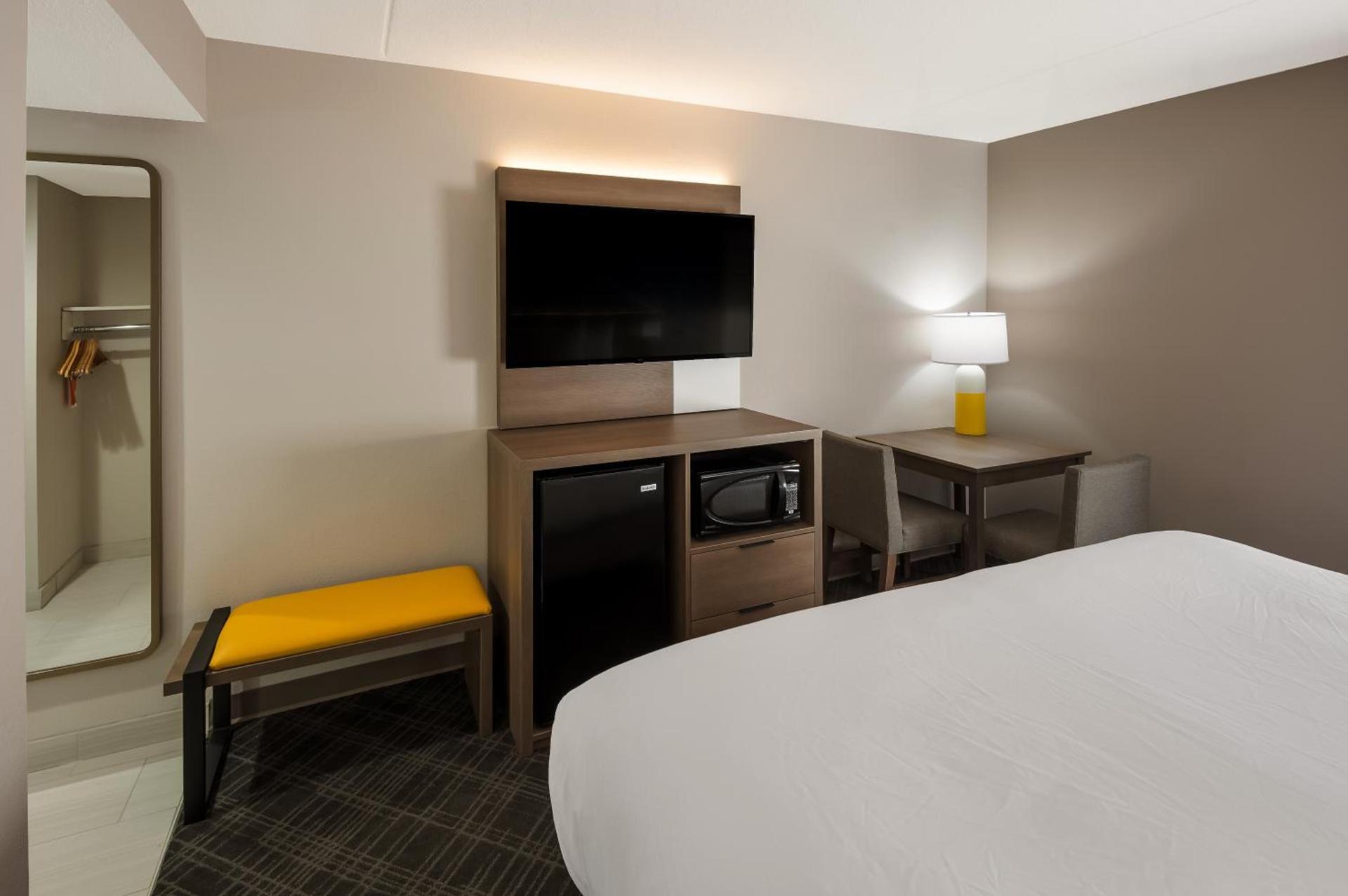 Comfort Inn & Suites Fishers - Indianapolis photo 63