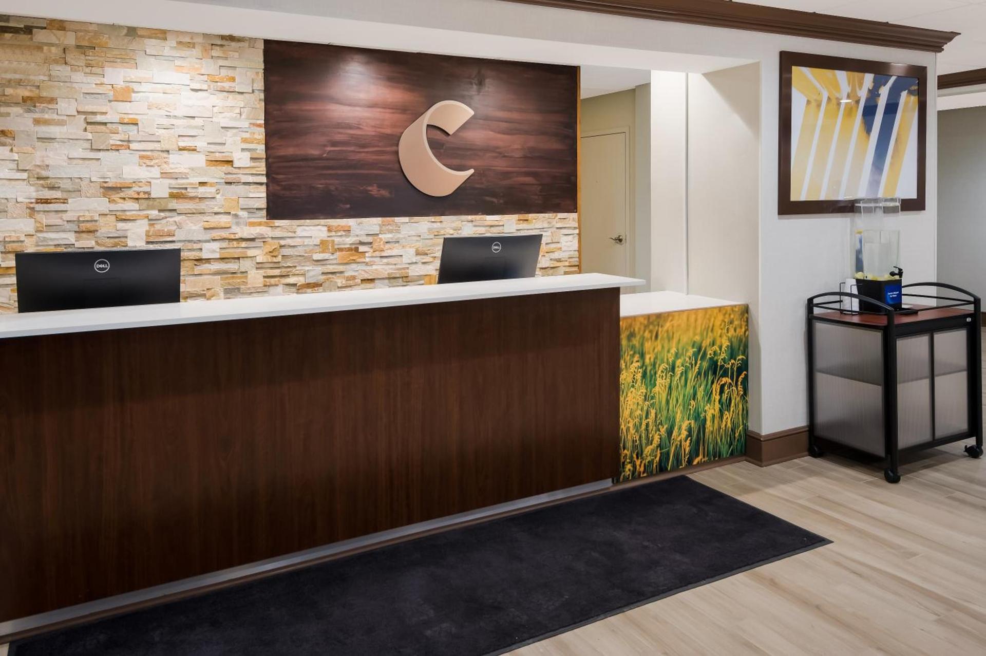 Comfort Inn & Suites Fishers - Indianapolis photo 79