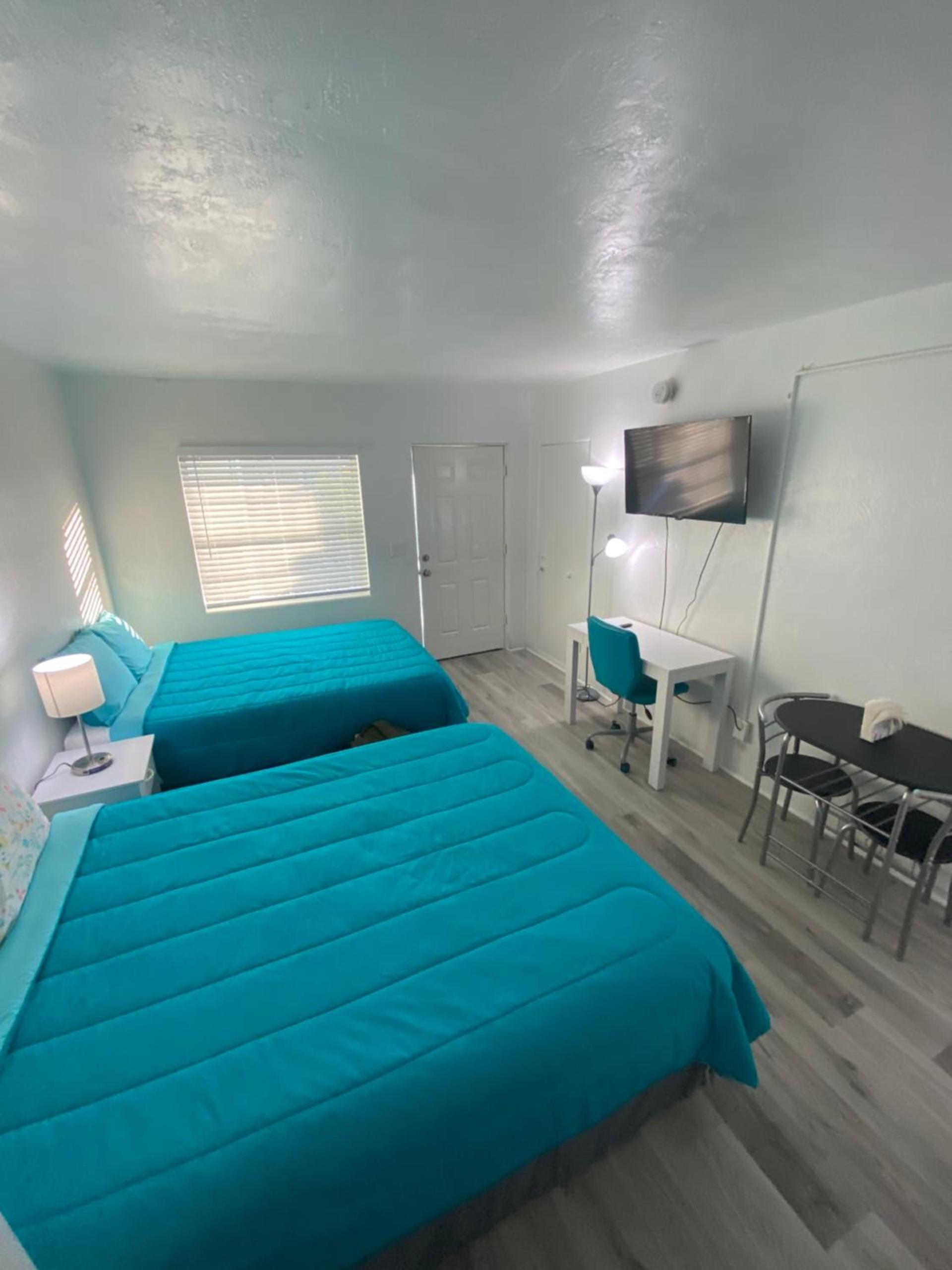 Uptown Inn & Suites photo 22