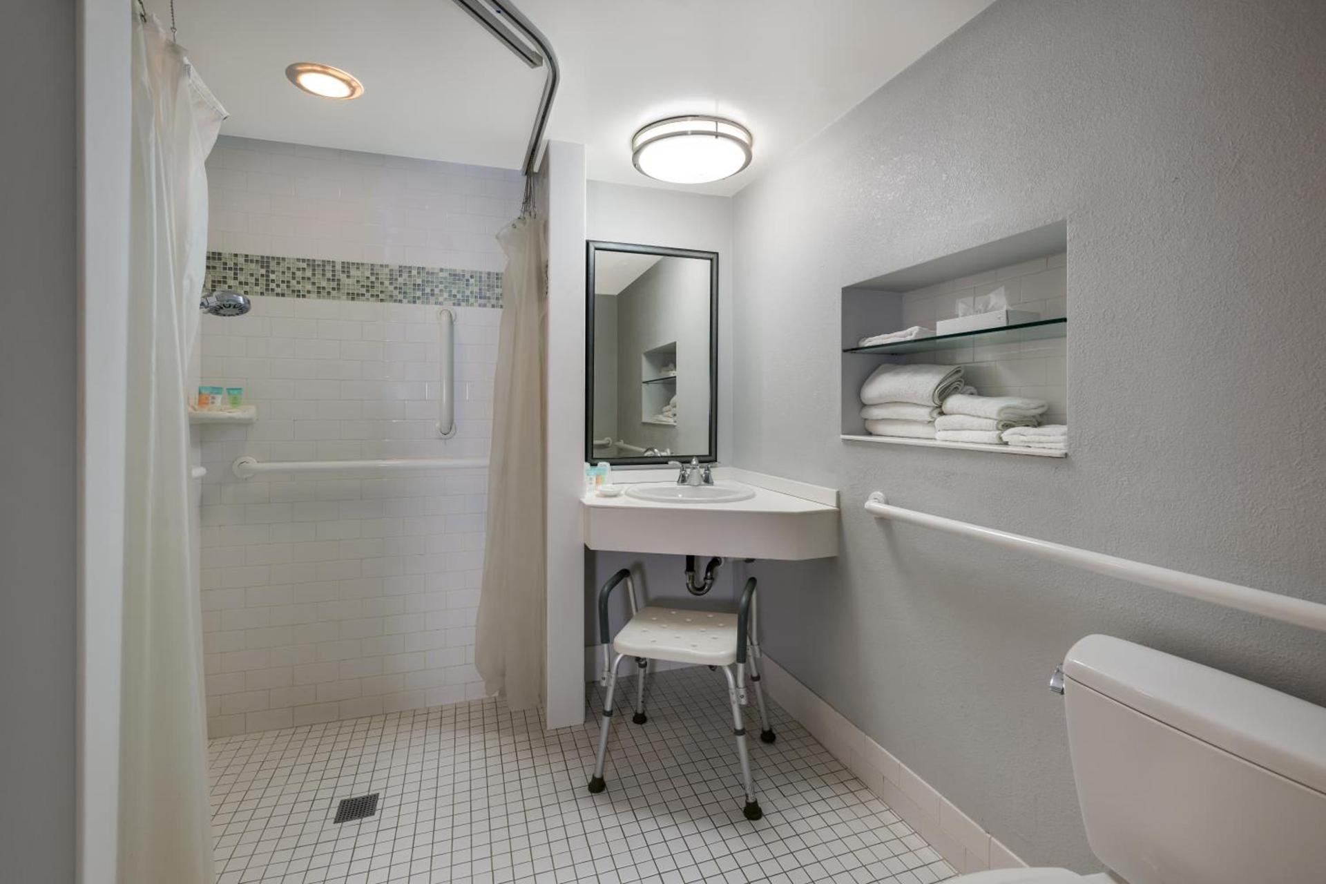 Gateway Inn photo 12