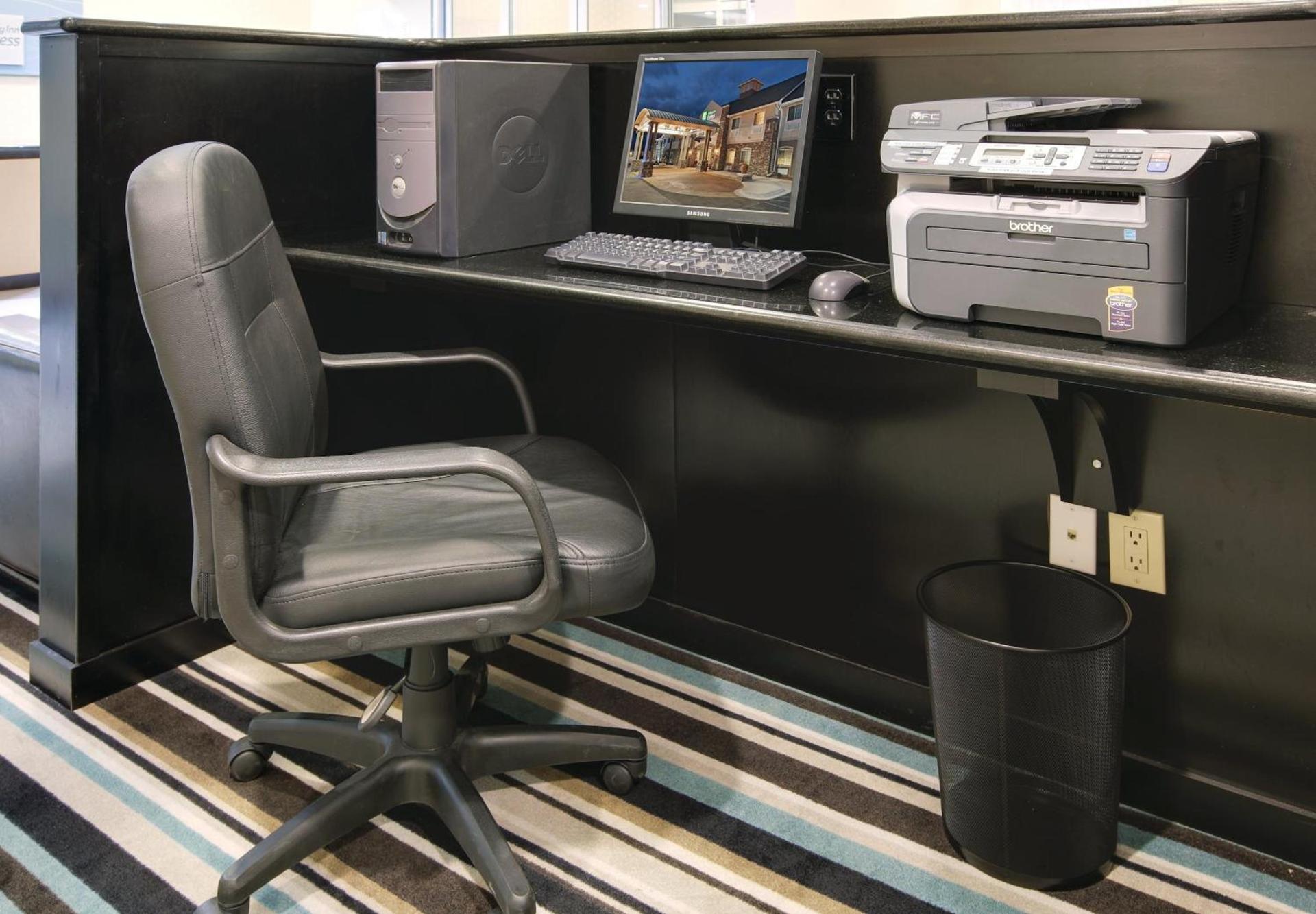 Holiday Inn Express Monticello by IHG photo 32