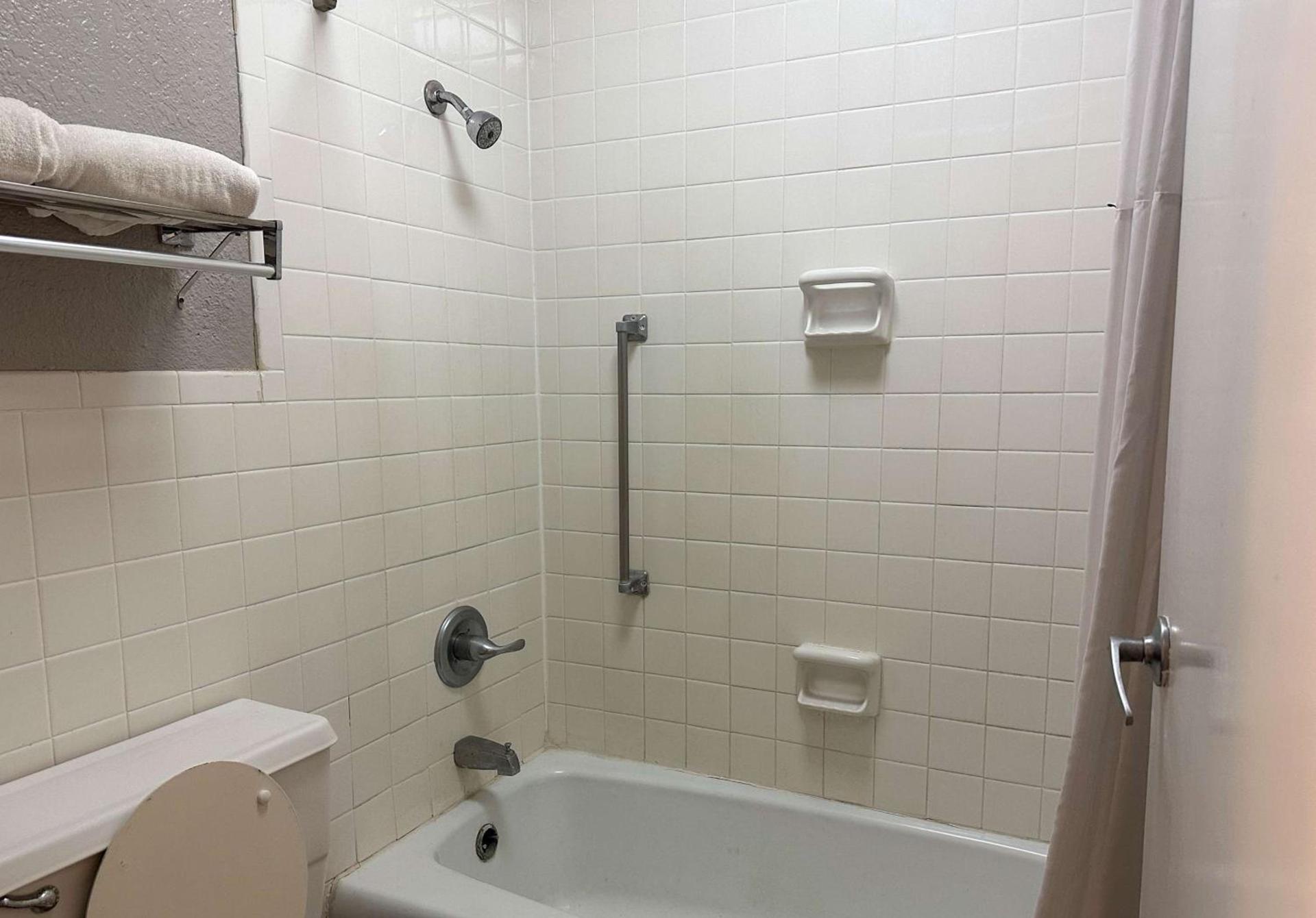 Motel 6 Forrest City AR photo 6
