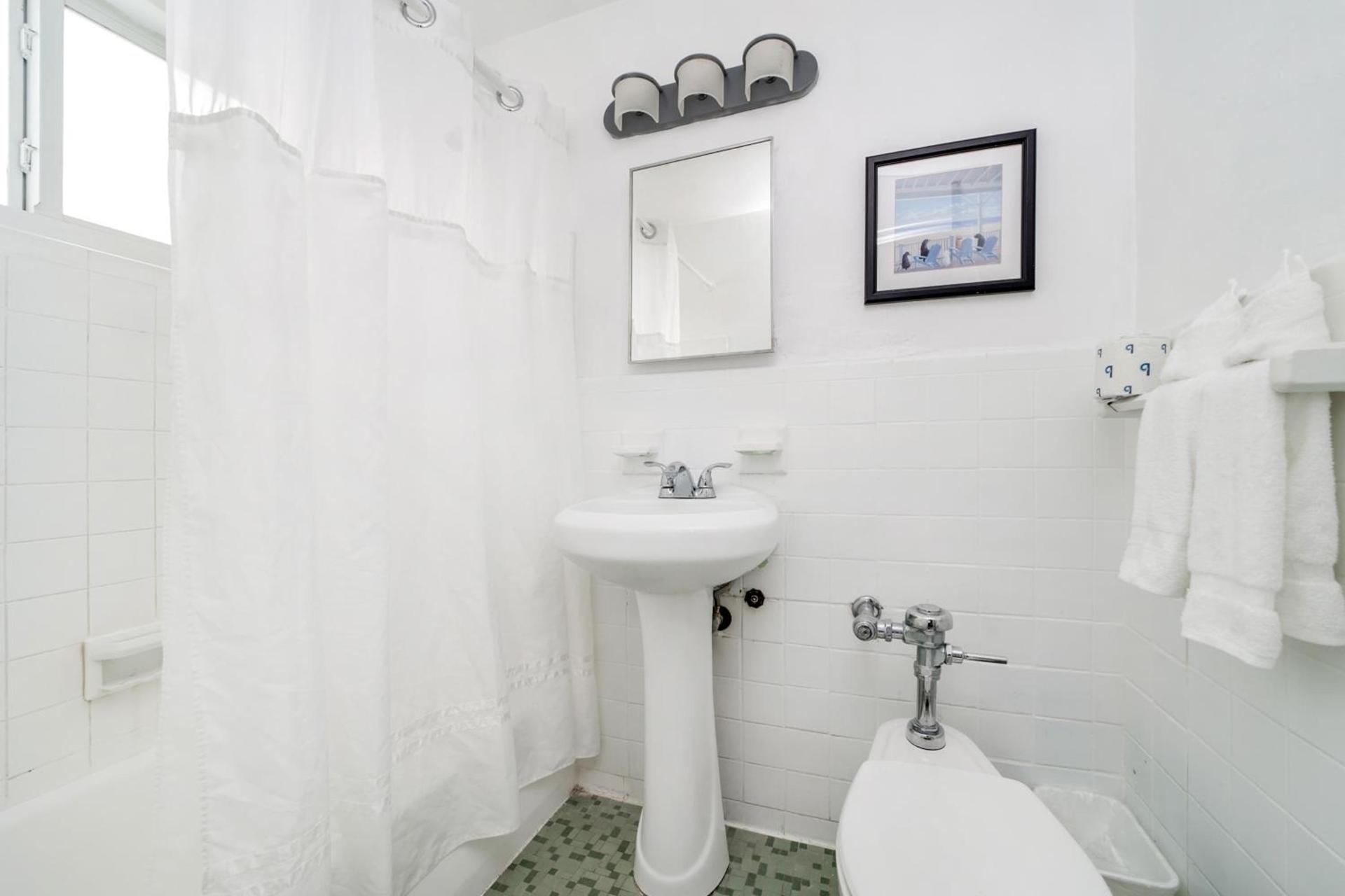 Starlite Hotel photo 27